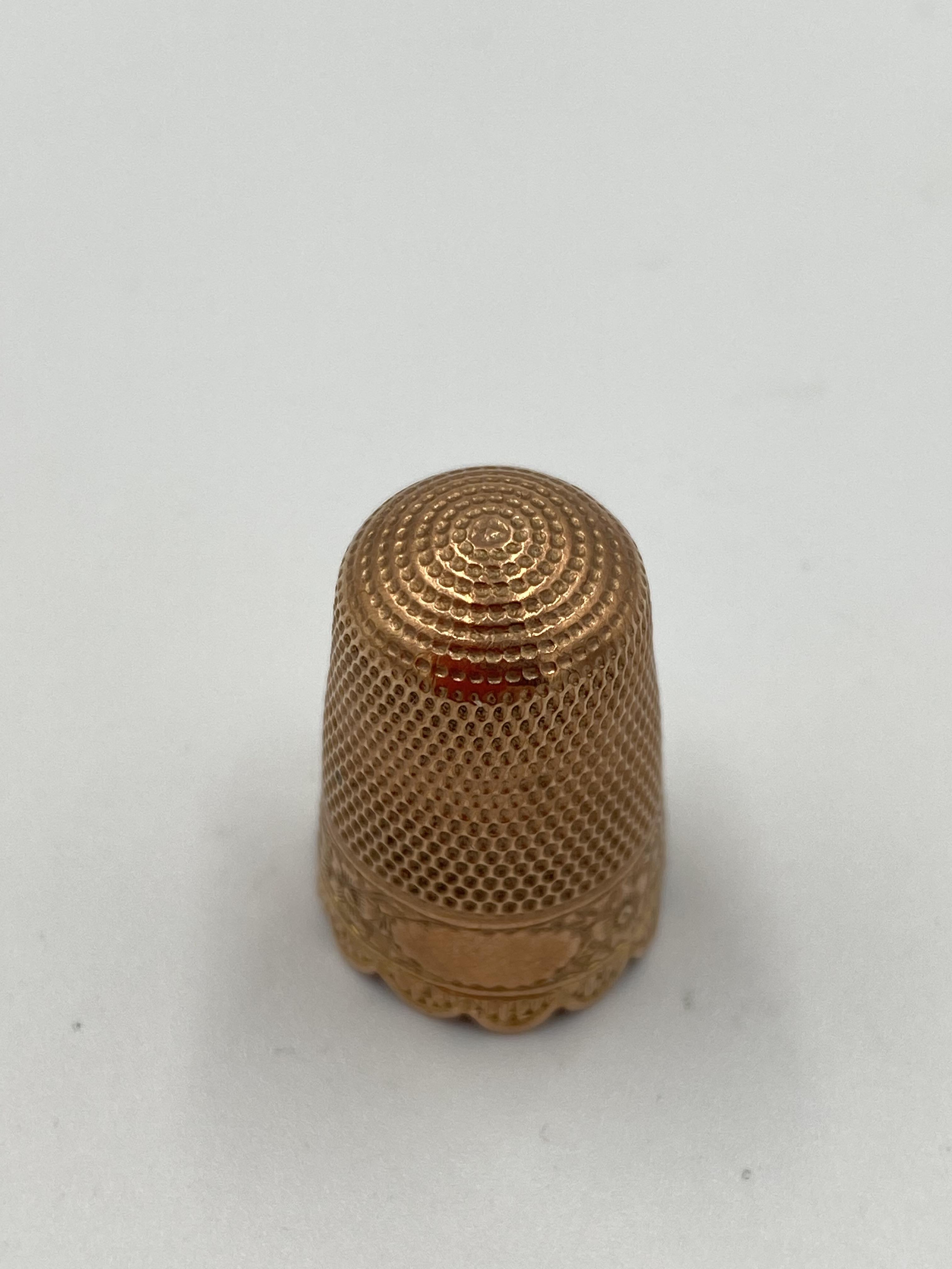 Yellow metal thimble - Image 2 of 3