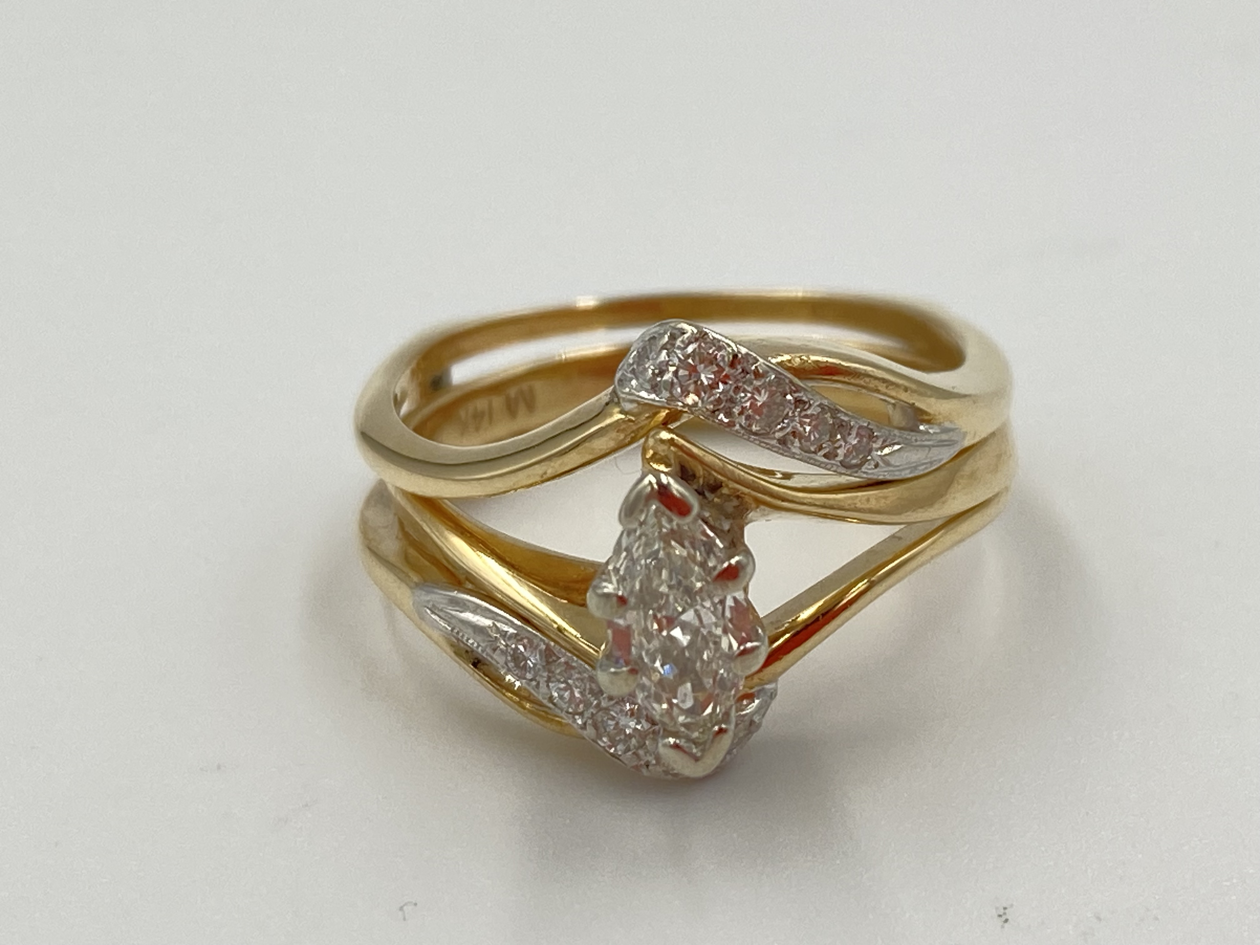 14ct gold and diamond ring