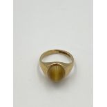 9ct gold and agate ring