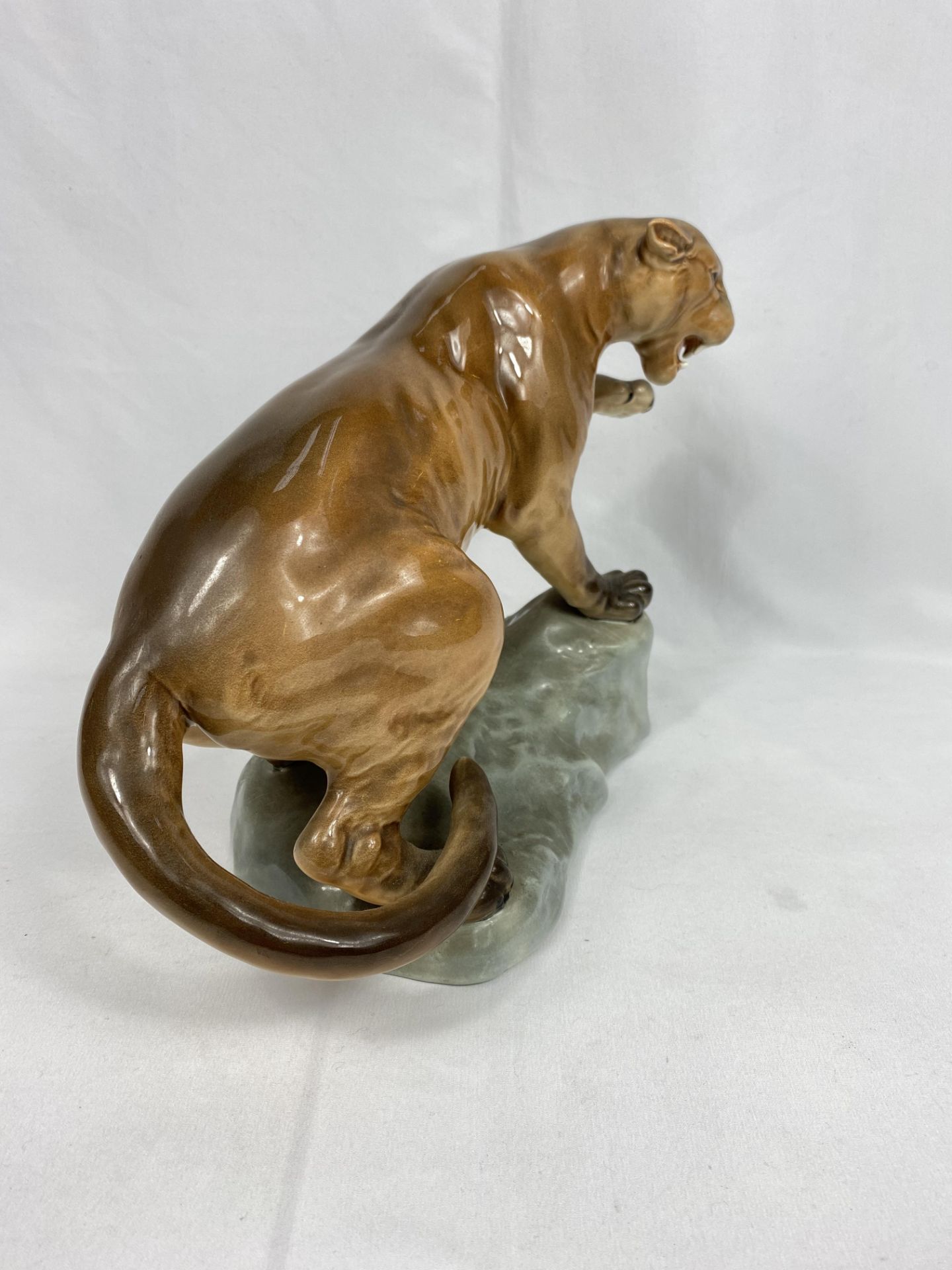 Beswick lion, model 1702 - Image 3 of 5