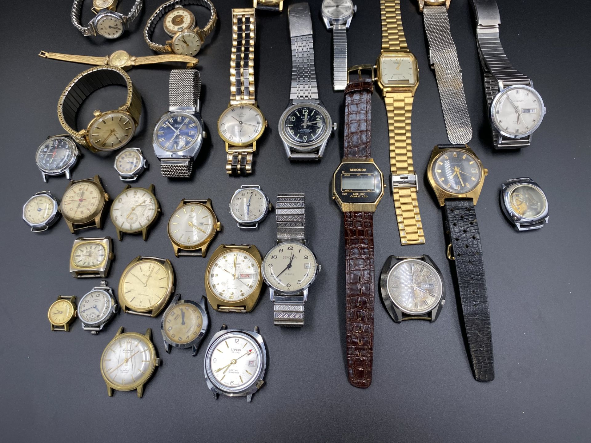 Collection of vintage watches to include Automatics and Sekonda. - Image 4 of 4