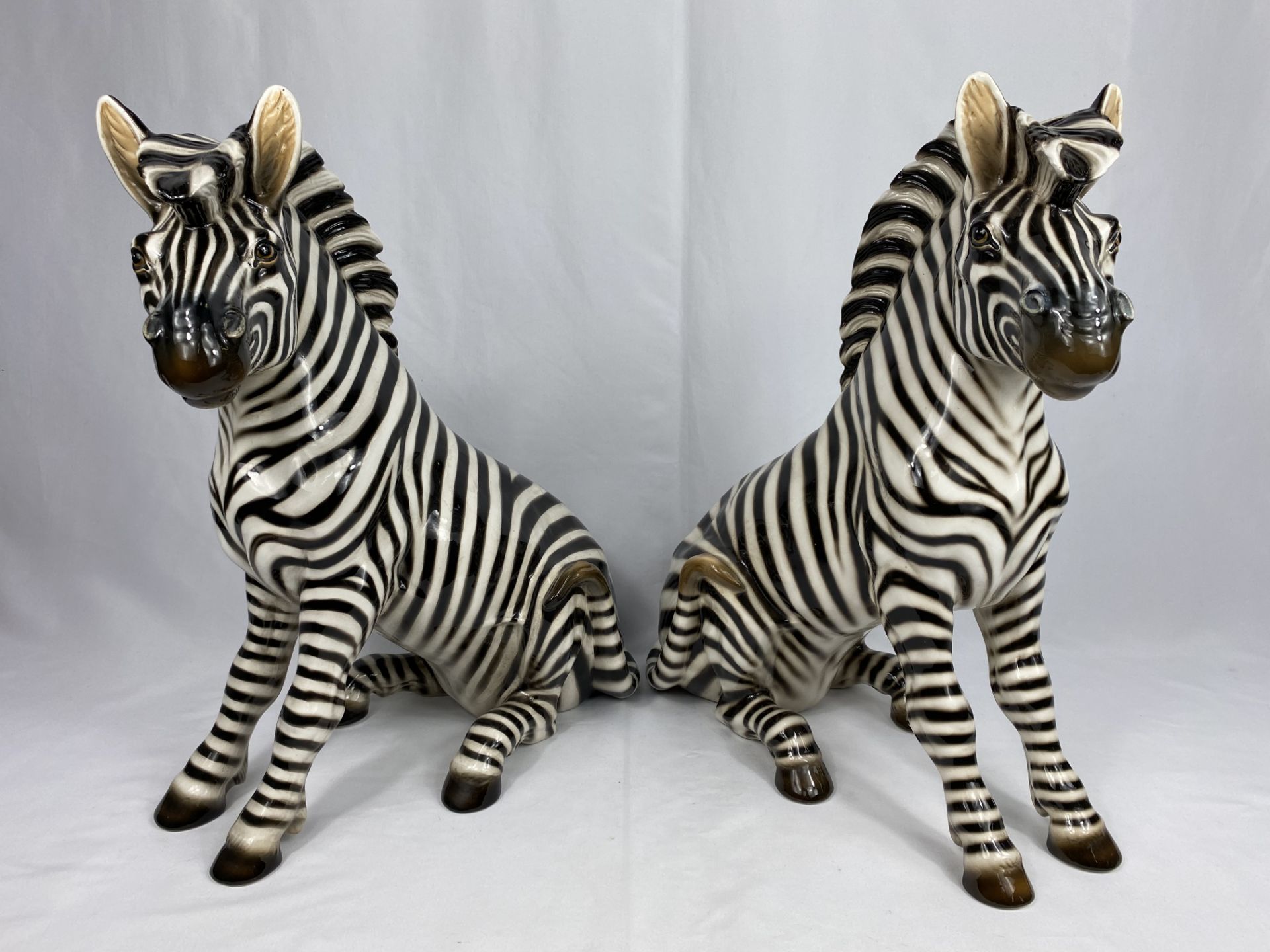 A pair of Italian ceramic zebras - Image 6 of 6