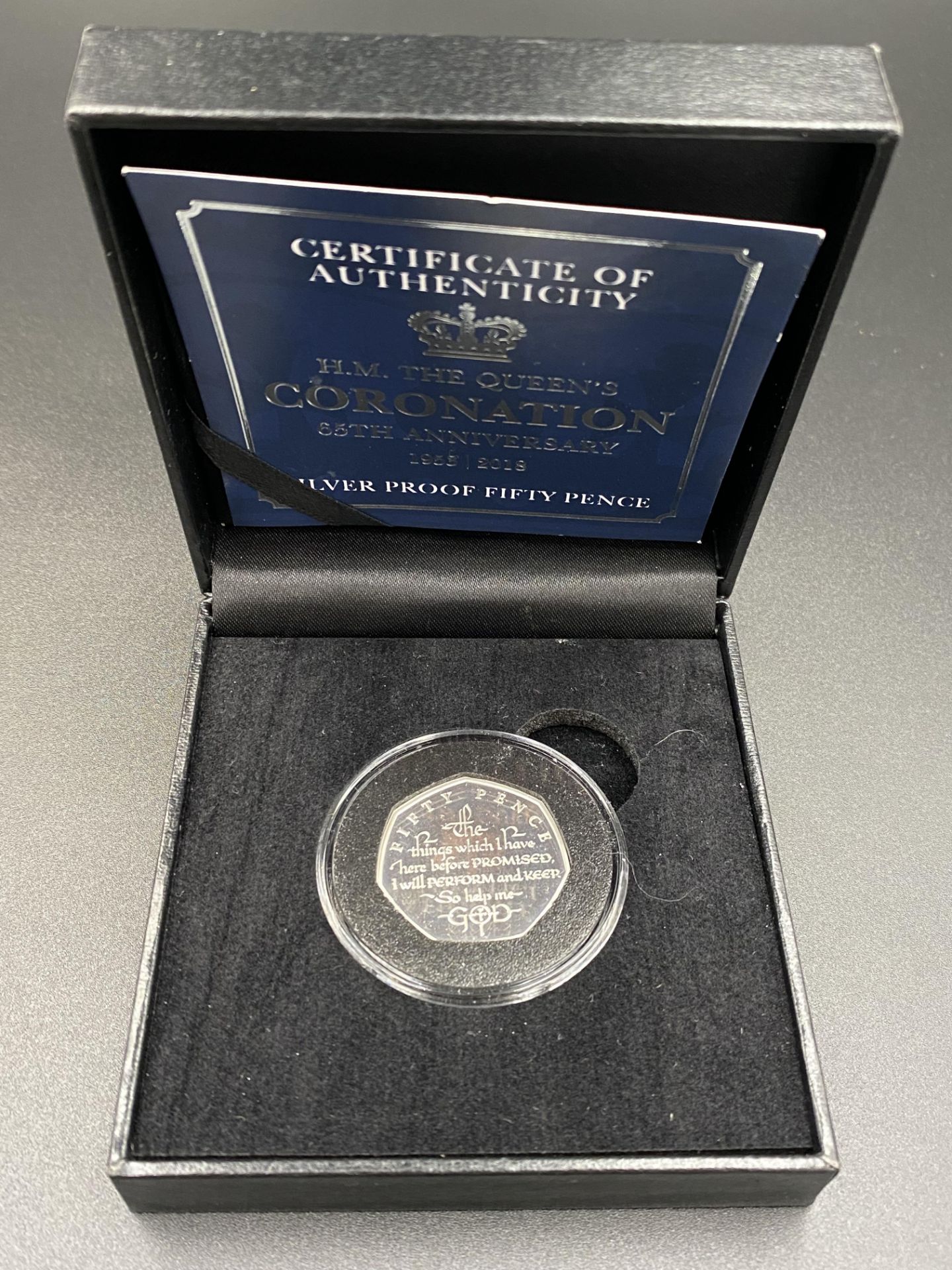 Queen Elizabeth Platinum Wedding Anniversary silver proof coin set - Image 6 of 8