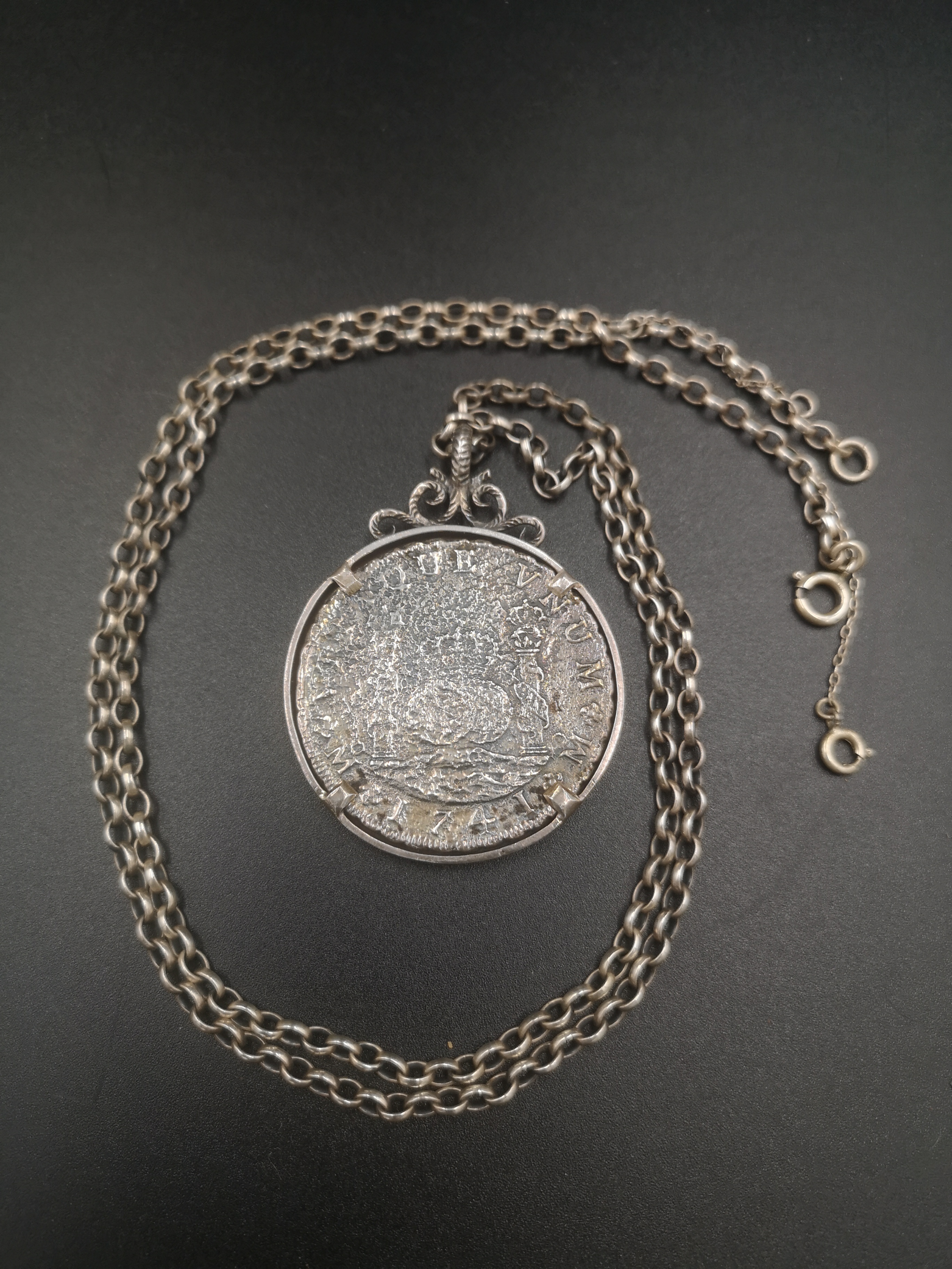 1741 8 reales coin in silver mount and chain - Image 5 of 6