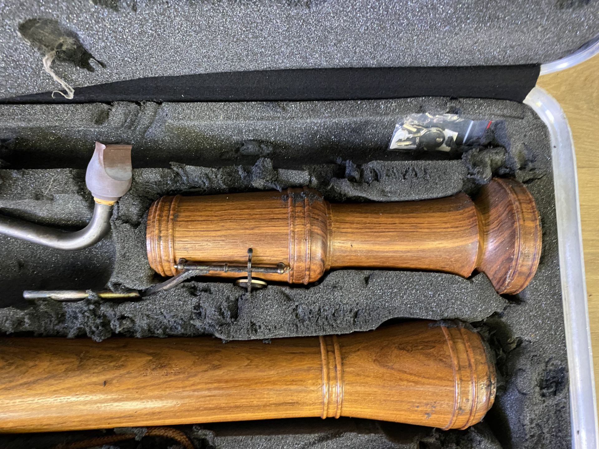 Bass recorder in hard travel case - Image 4 of 7