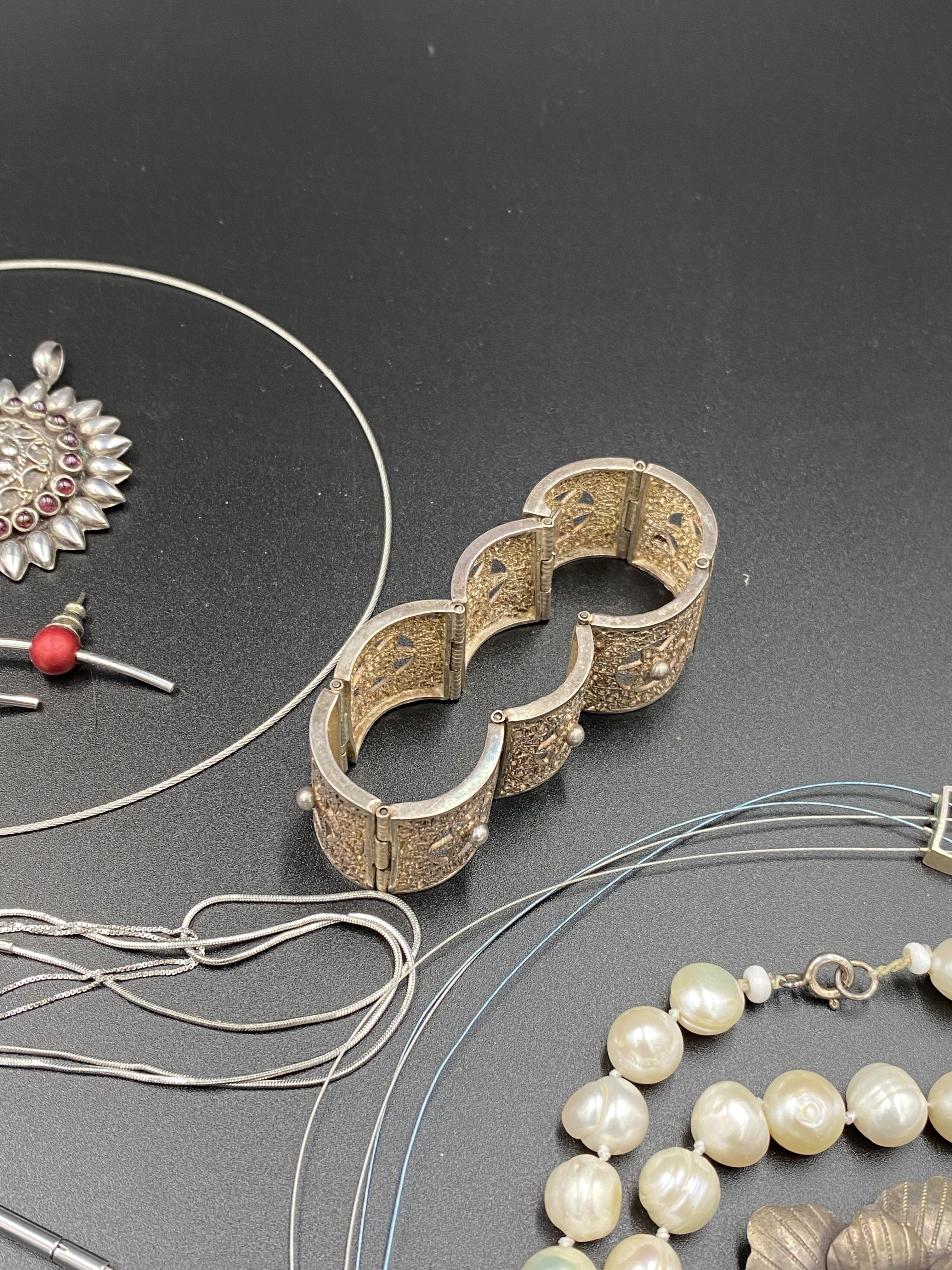 Quantity of silver jewellery - Image 3 of 7