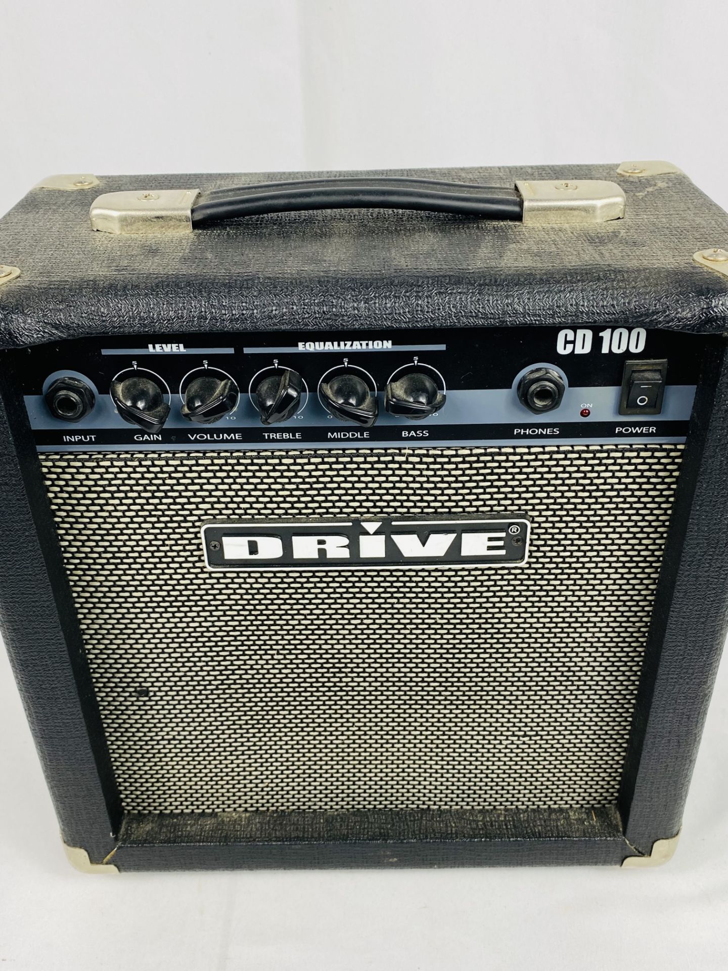 Drive CD-100 guitar amplifier - Image 2 of 3