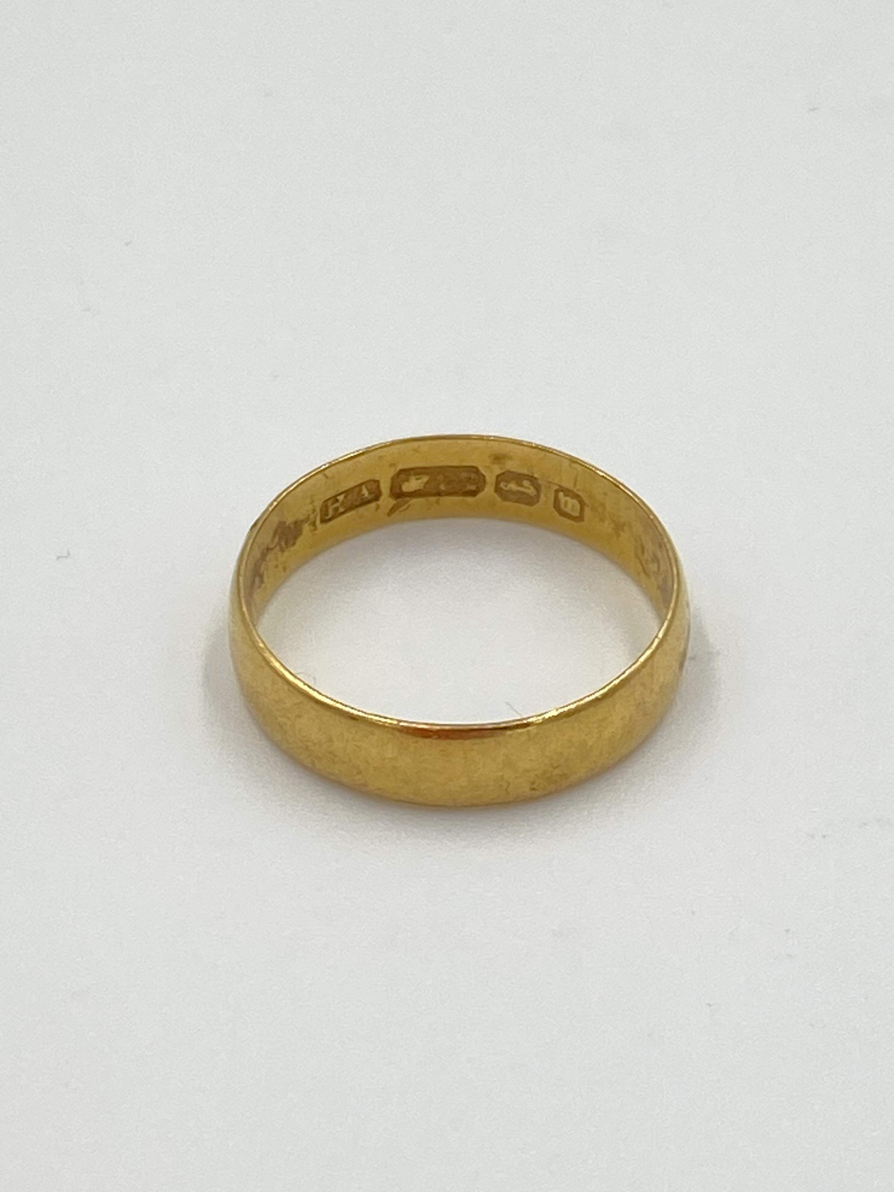 22ct gold band - Image 3 of 3