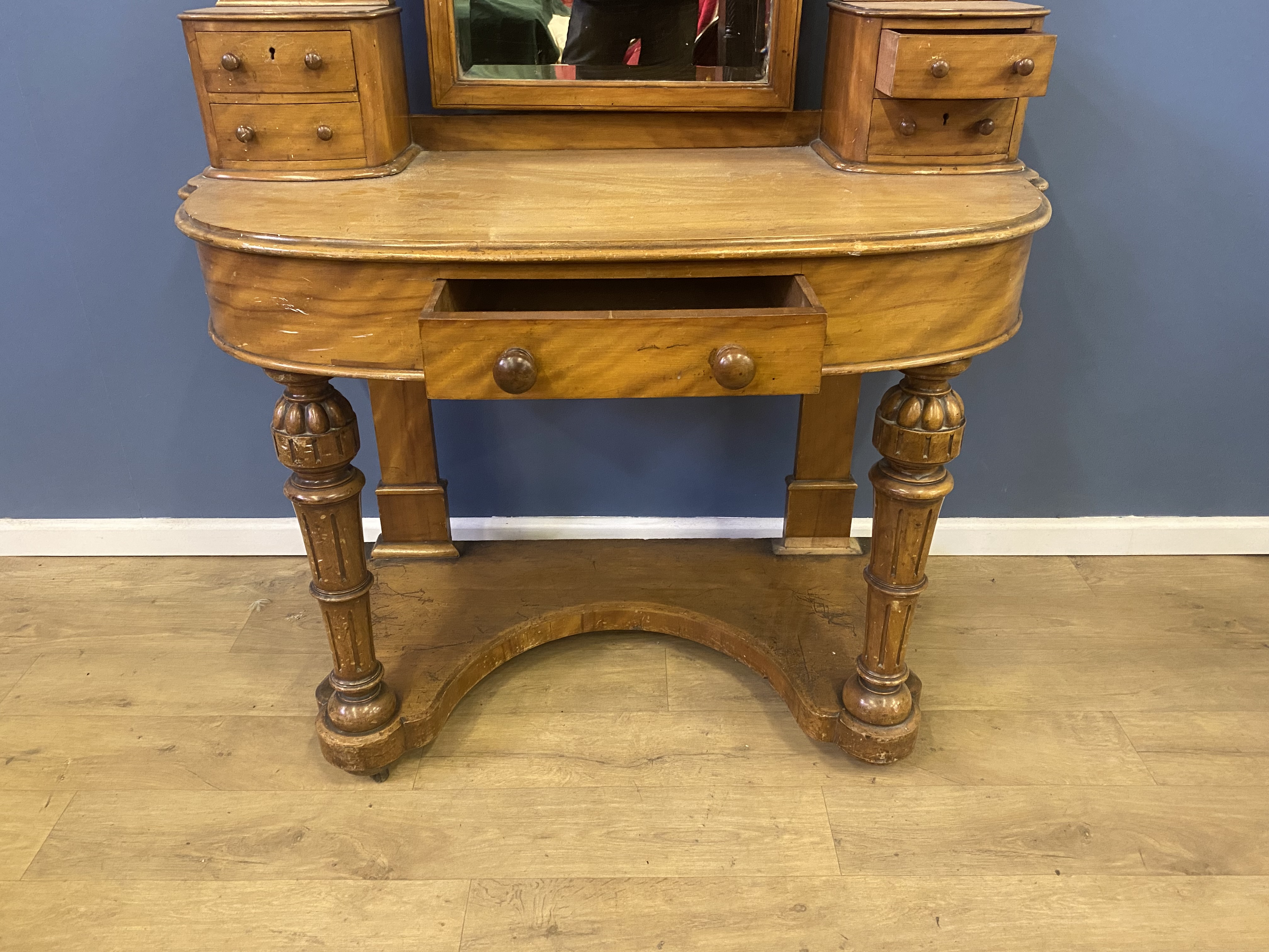 Victorian mahogany dressing table - Image 5 of 5