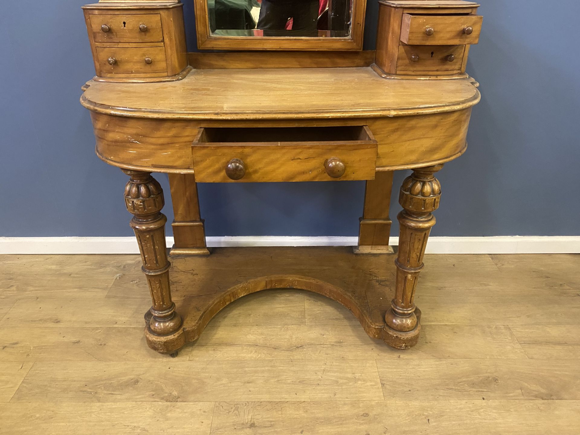 Victorian mahogany dressing table - Image 5 of 5