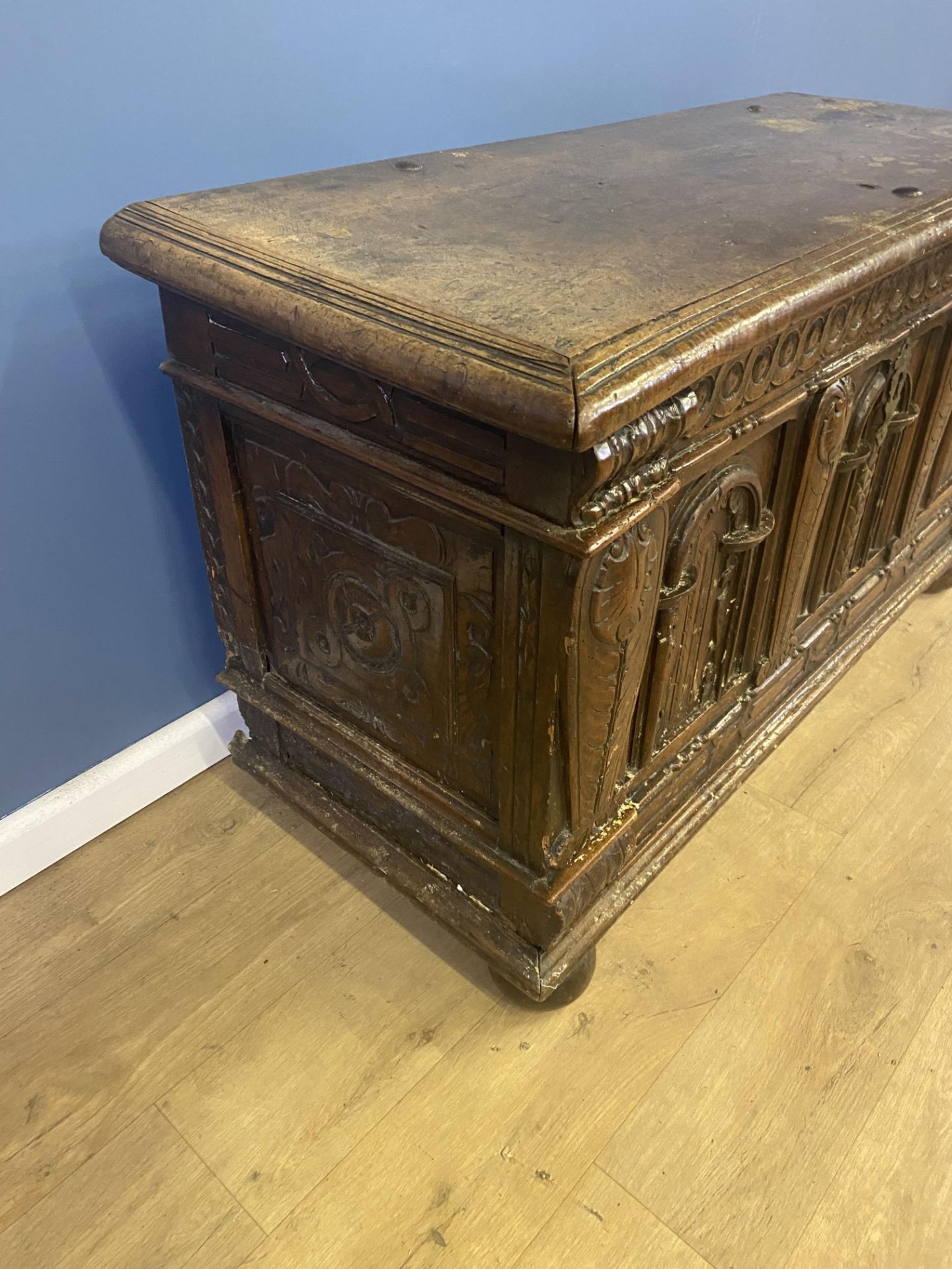 17th century oak trunk - Image 3 of 7