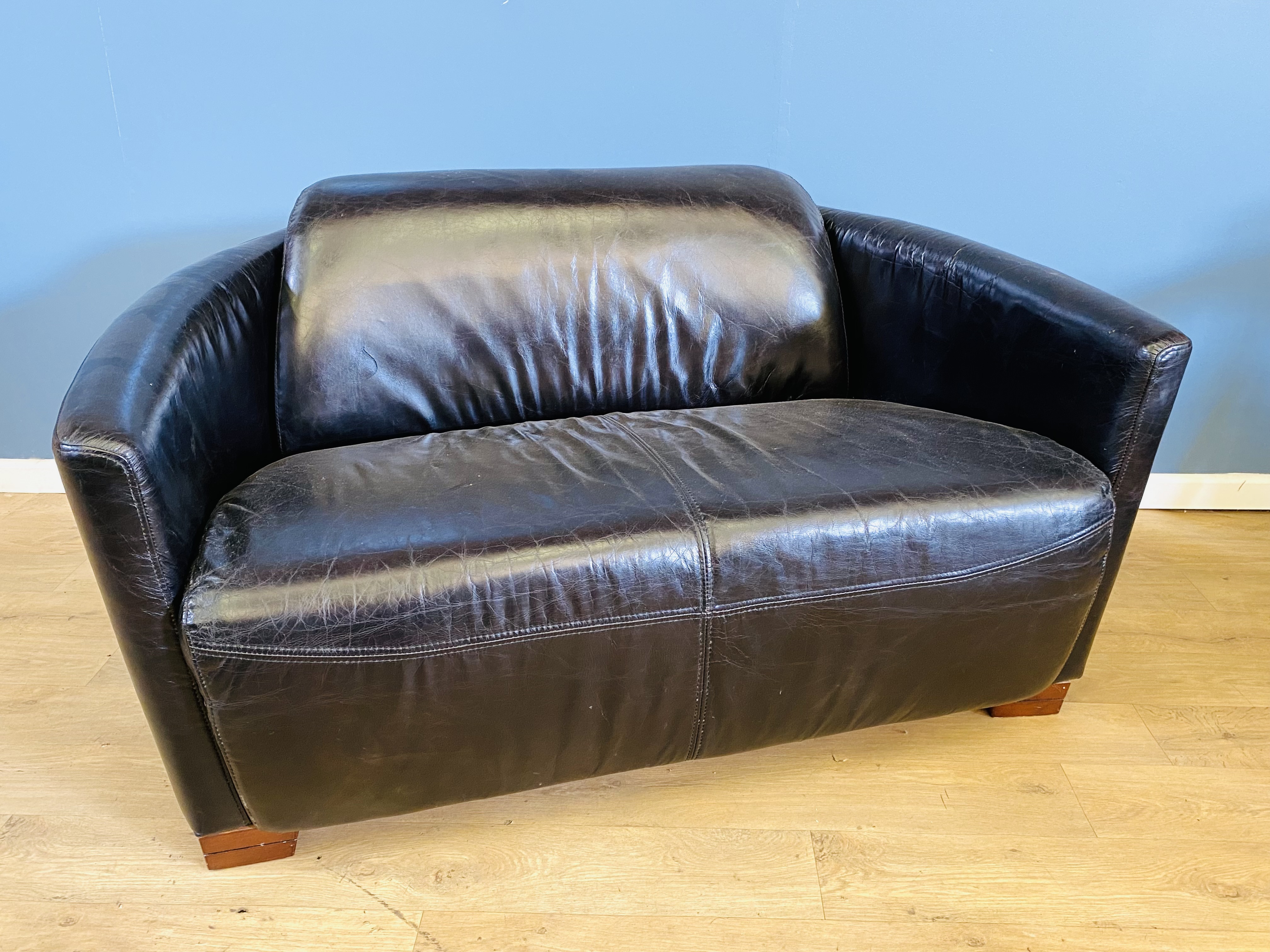 Leather art deco style settee - Image 4 of 5