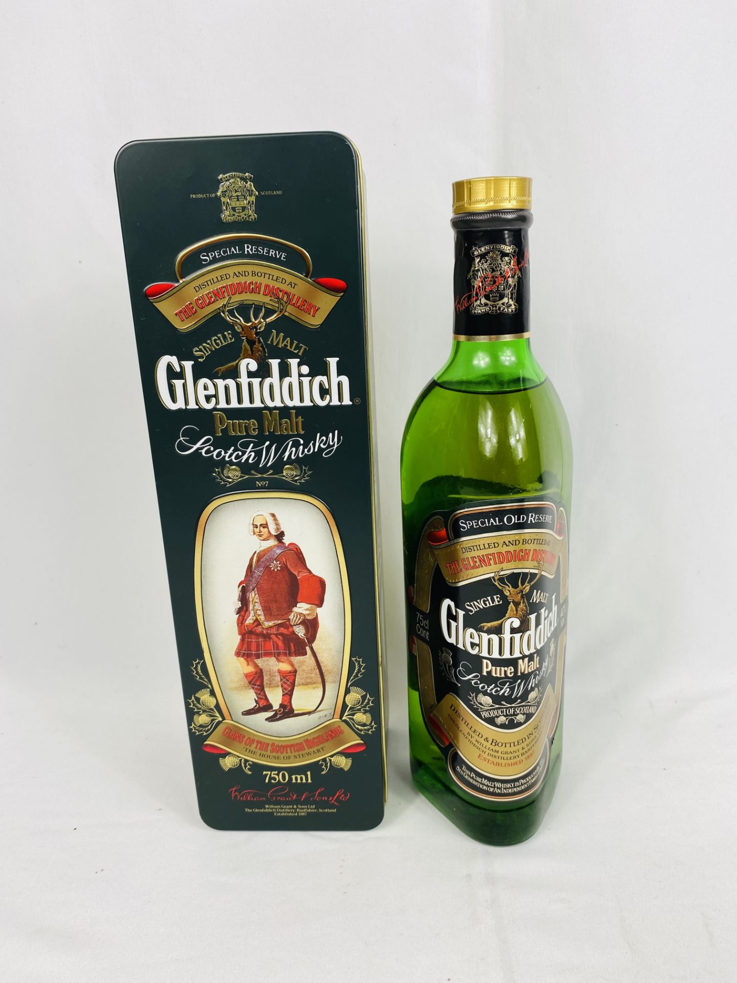 A bottle of Glenfiddich Scotch whisky and two other bottles of whisky - Image 3 of 3