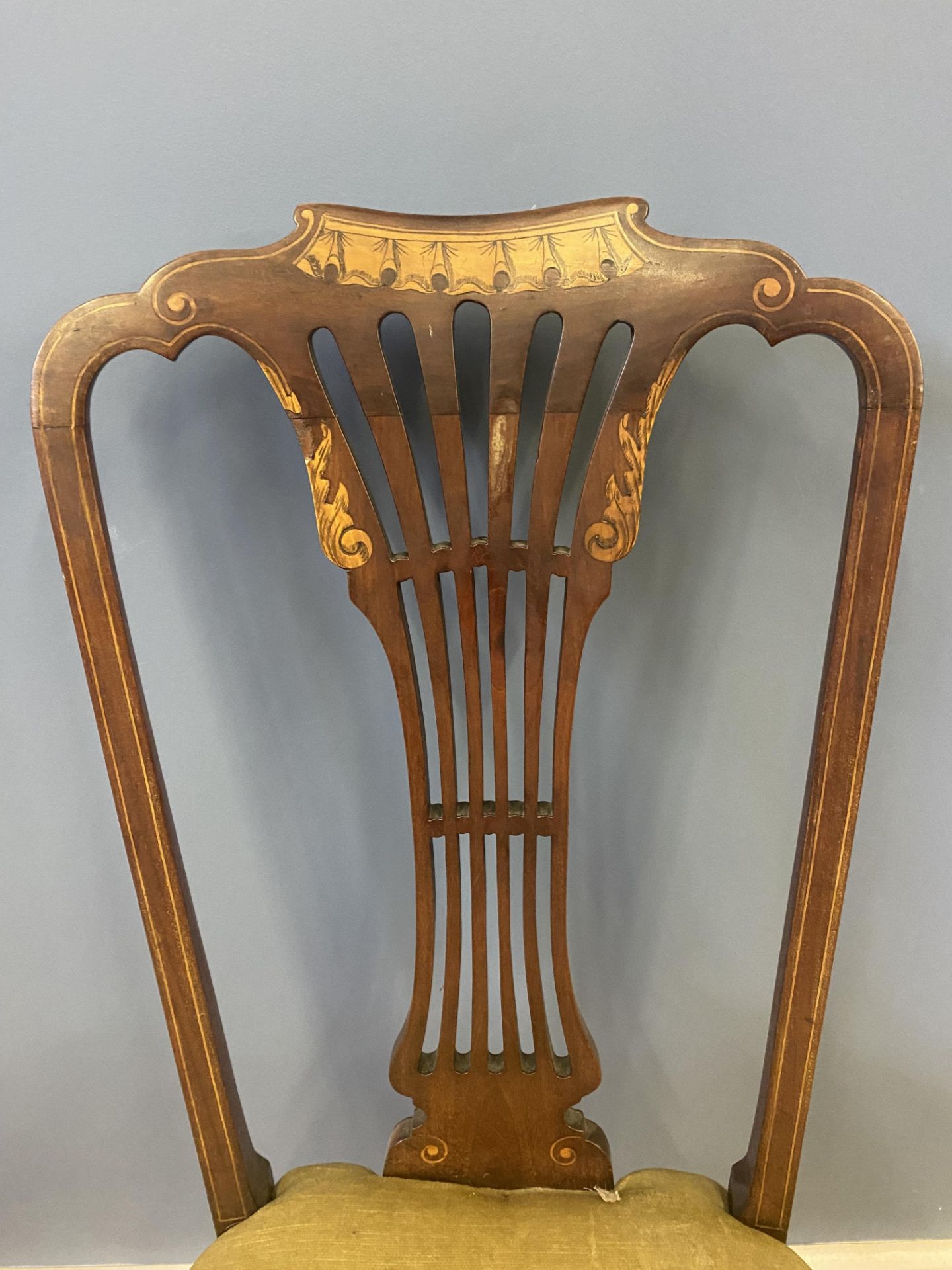 Six mahogany splat back dining chairs - Image 4 of 7