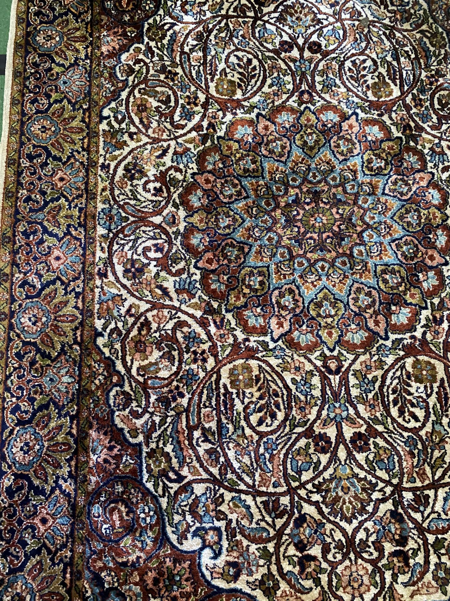 Handmade silk rug - Image 2 of 4