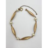 9ct gold and pearl bracelet