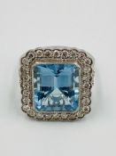 18ct white gold, aquamarine and diamond ring