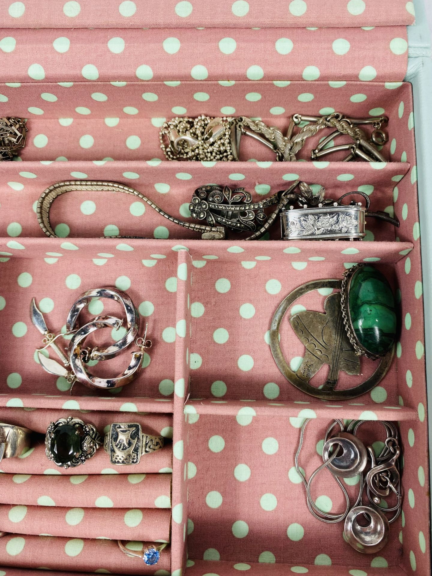 Quantity of silver jewellery - Image 2 of 3