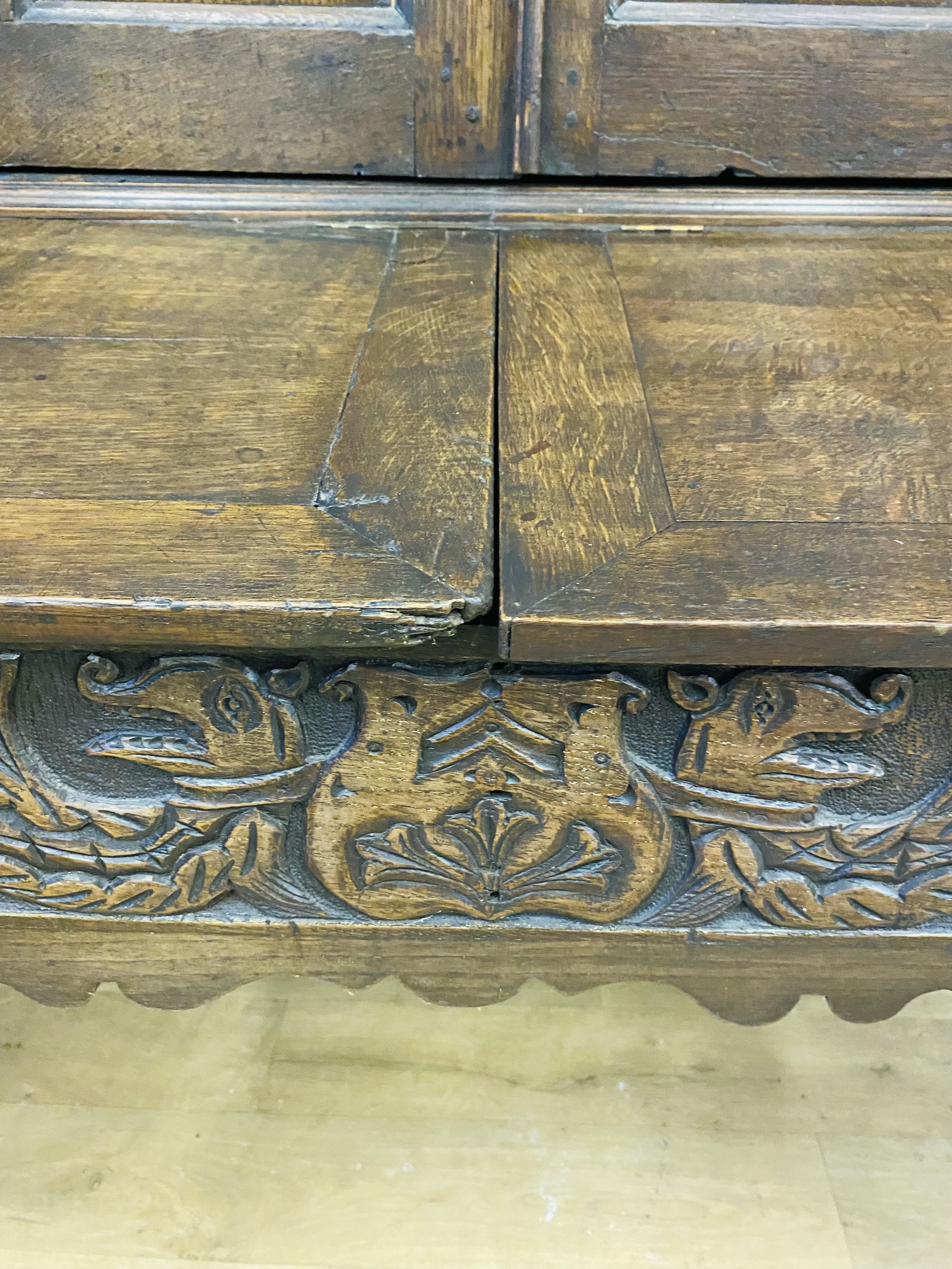 18th century continental oak clerks desk - Image 8 of 8