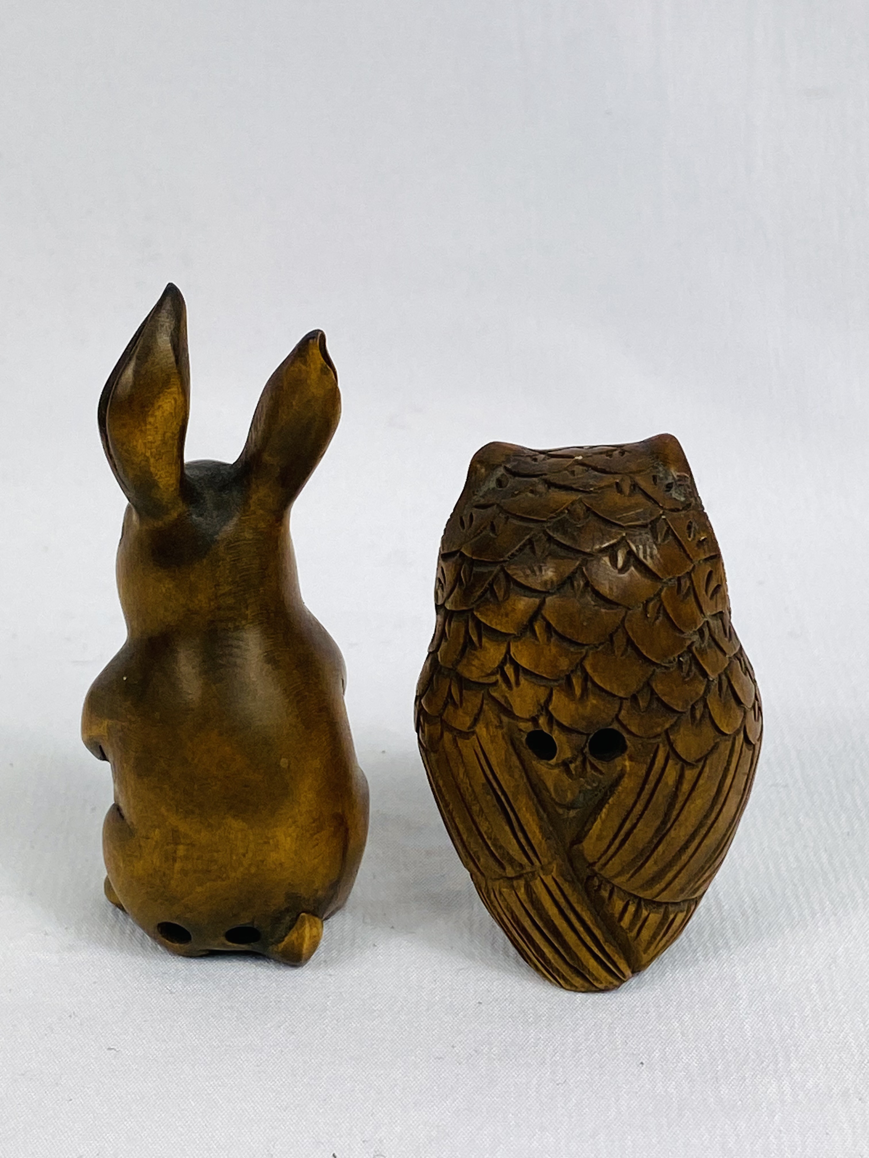 Two carved wood netsuke - Image 3 of 4