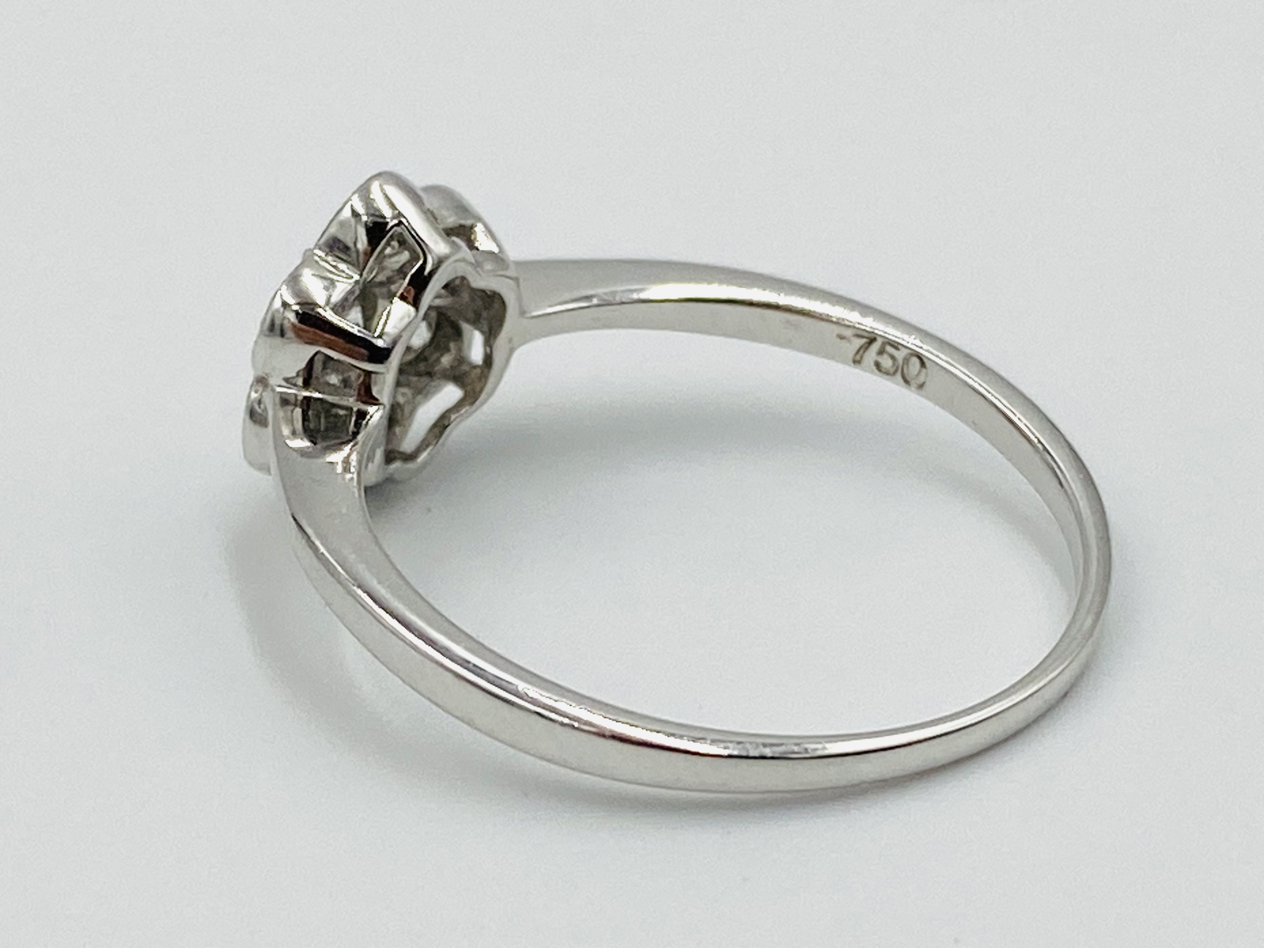 18ct white gold and diamond ring - Image 3 of 5