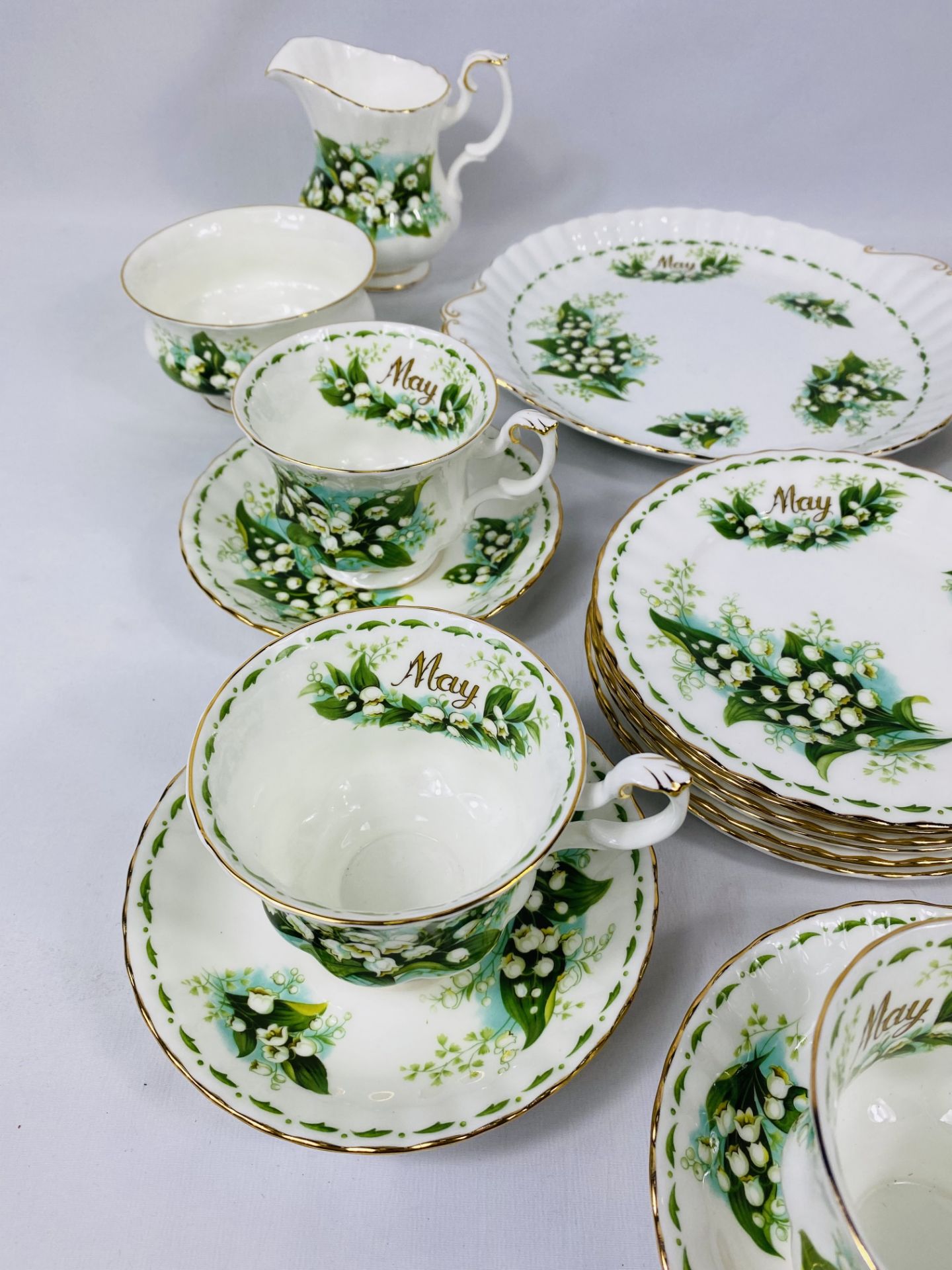 Royal Albert Lily of the Valley tea set - Image 3 of 4