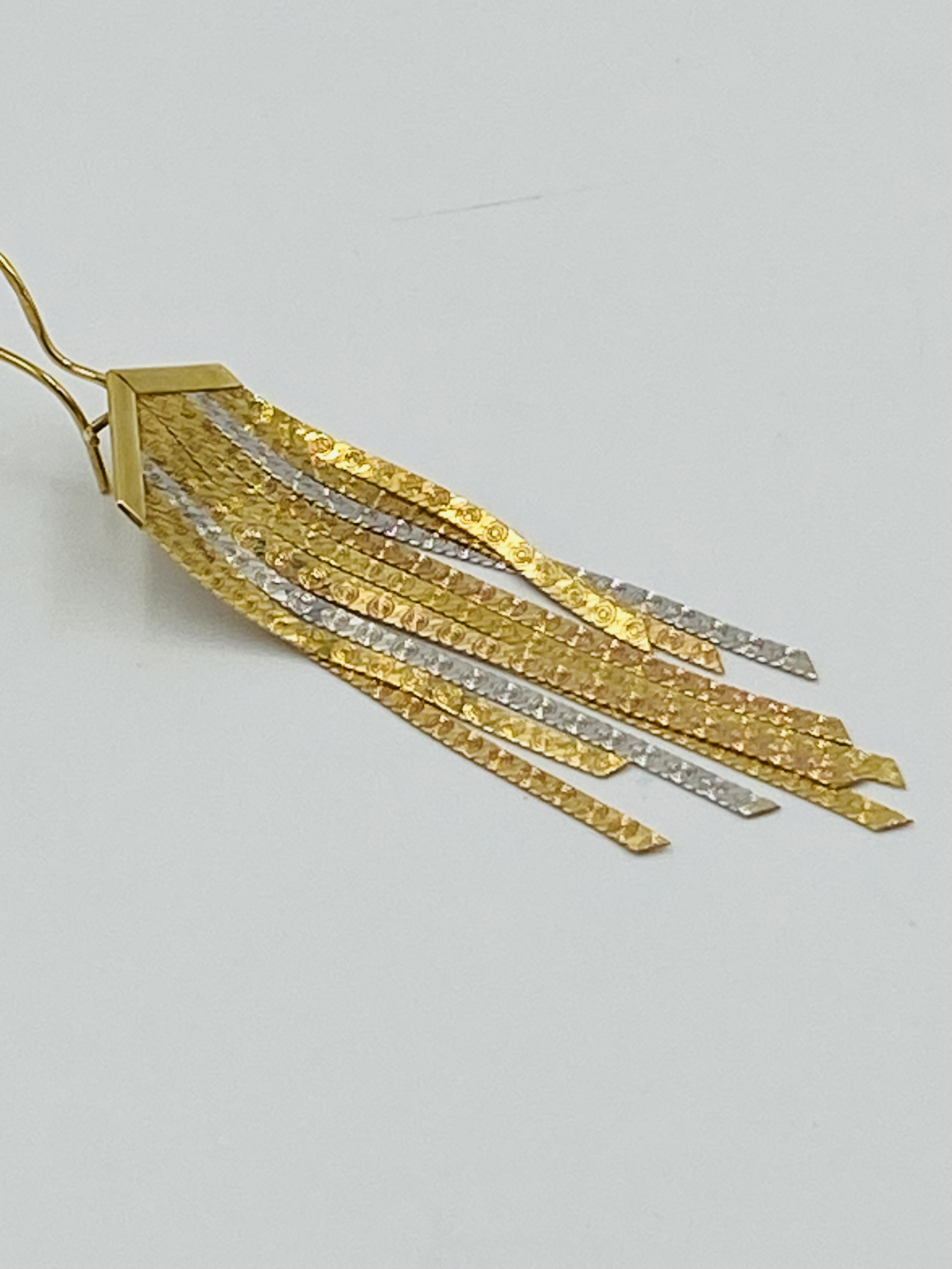 18ct gold three colour drop earring - Bild 2 aus 3