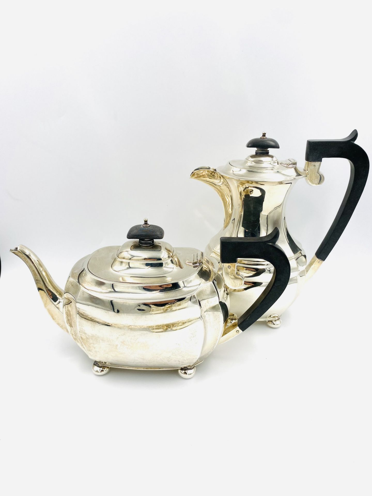 Silver tea and coffee set, Chester 1930 - Image 3 of 5