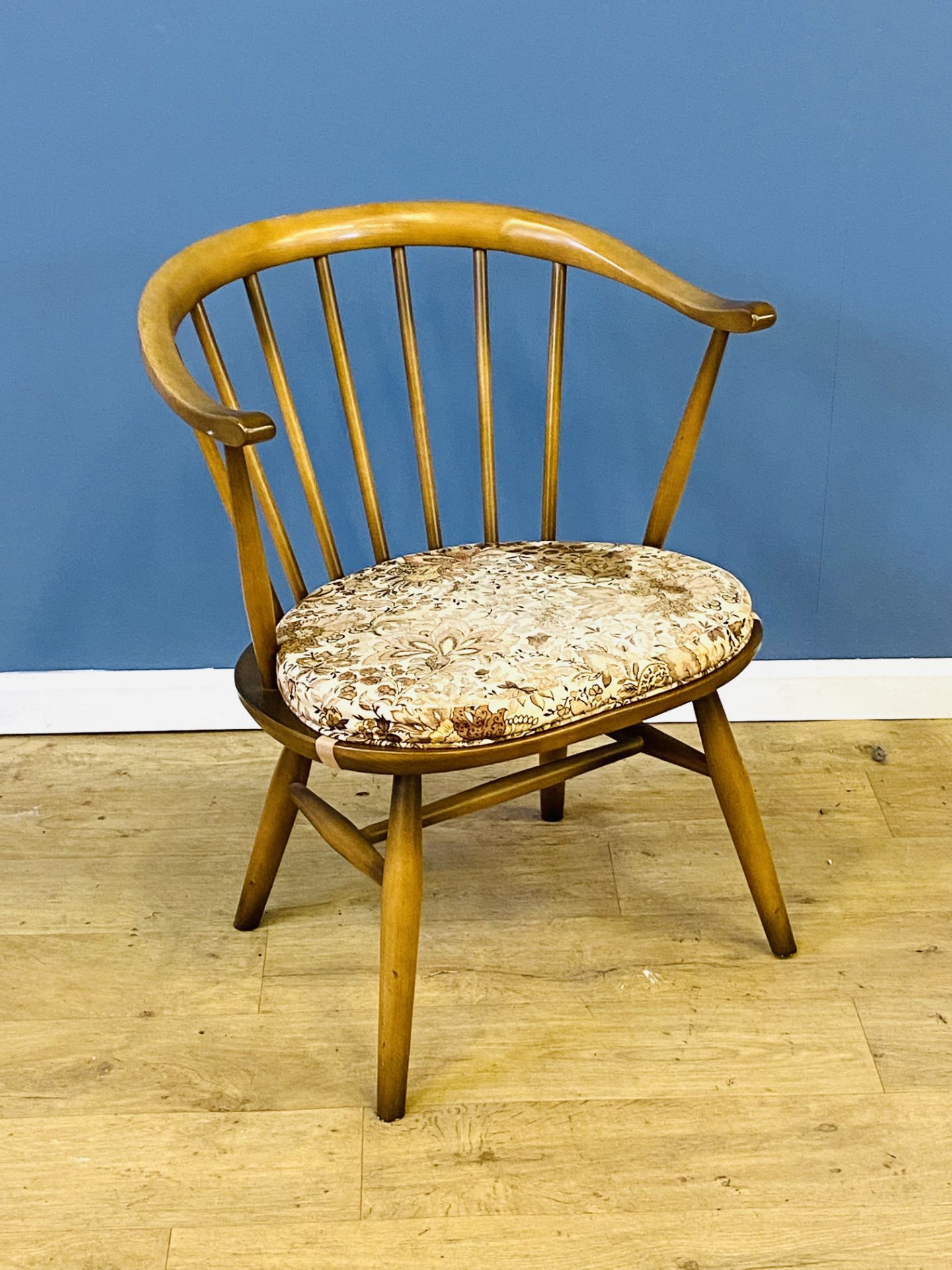 Ercol spindle back armchair - Image 3 of 4