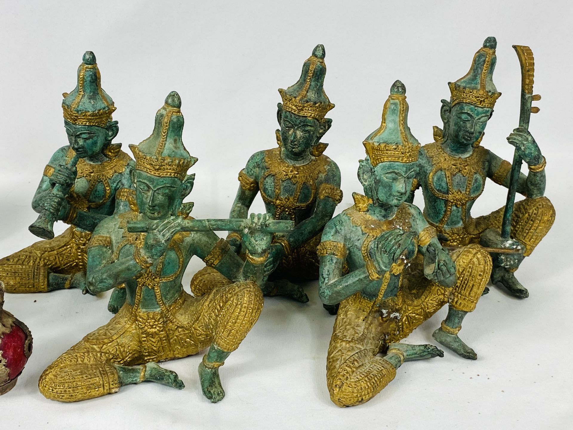 Collection of Oriental figurines and other items - Image 2 of 3