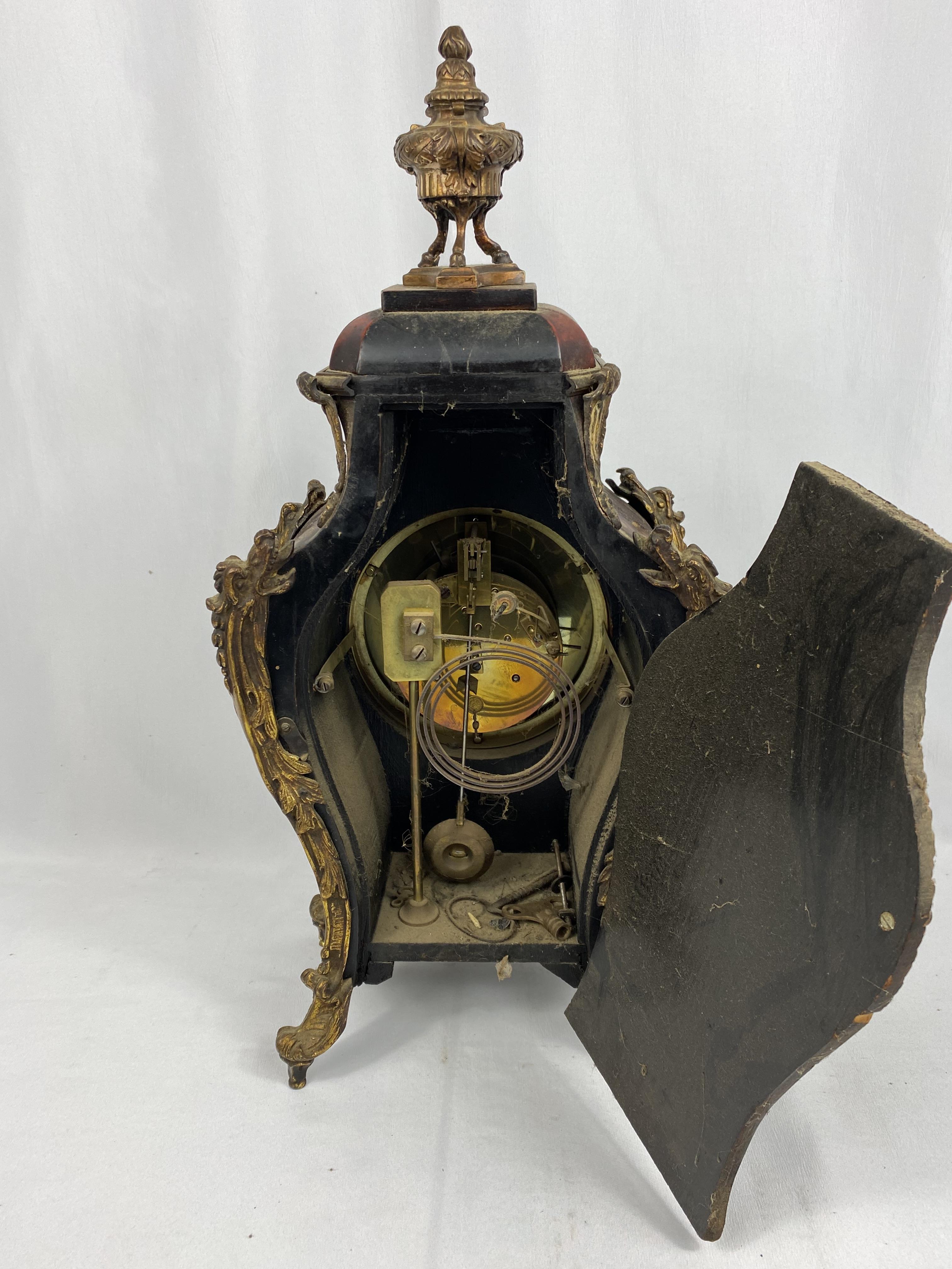 French Palais Royal wood and ormolu mantel clock. From the Estate of Dame Mary Quant - Image 5 of 12