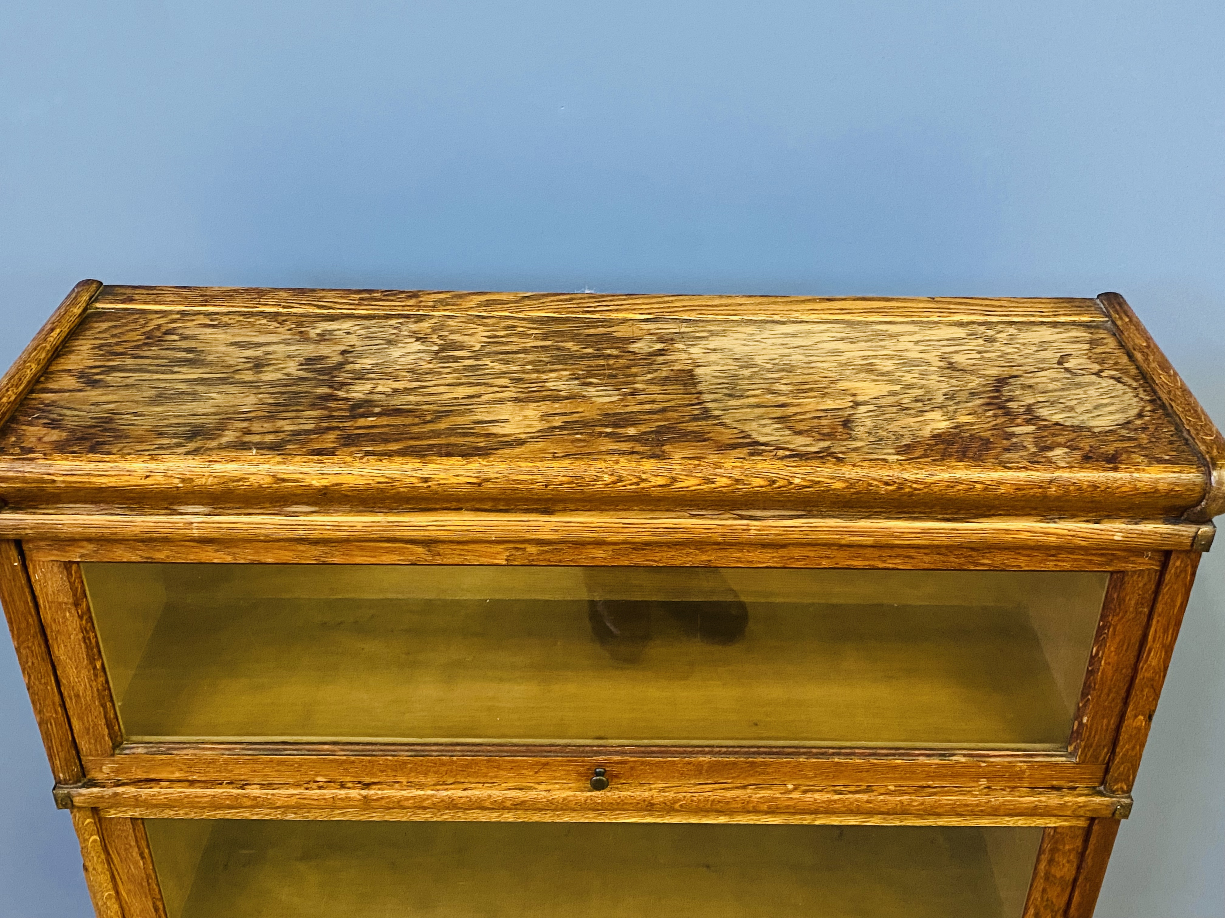 Three tier Globe-Wernicke bookcase - Image 4 of 5