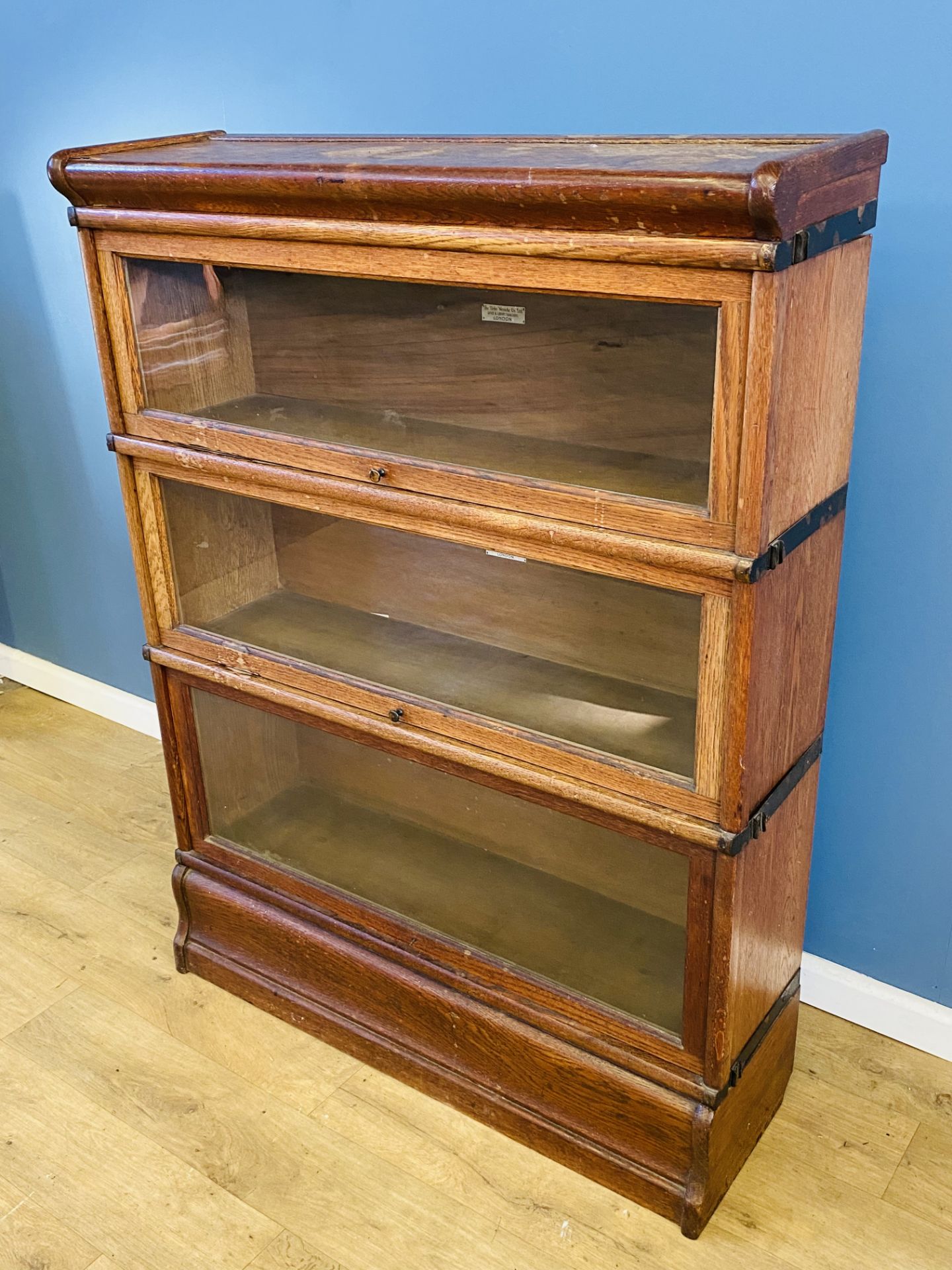 Three tier Globe-Wernicke bookcase - Image 3 of 5