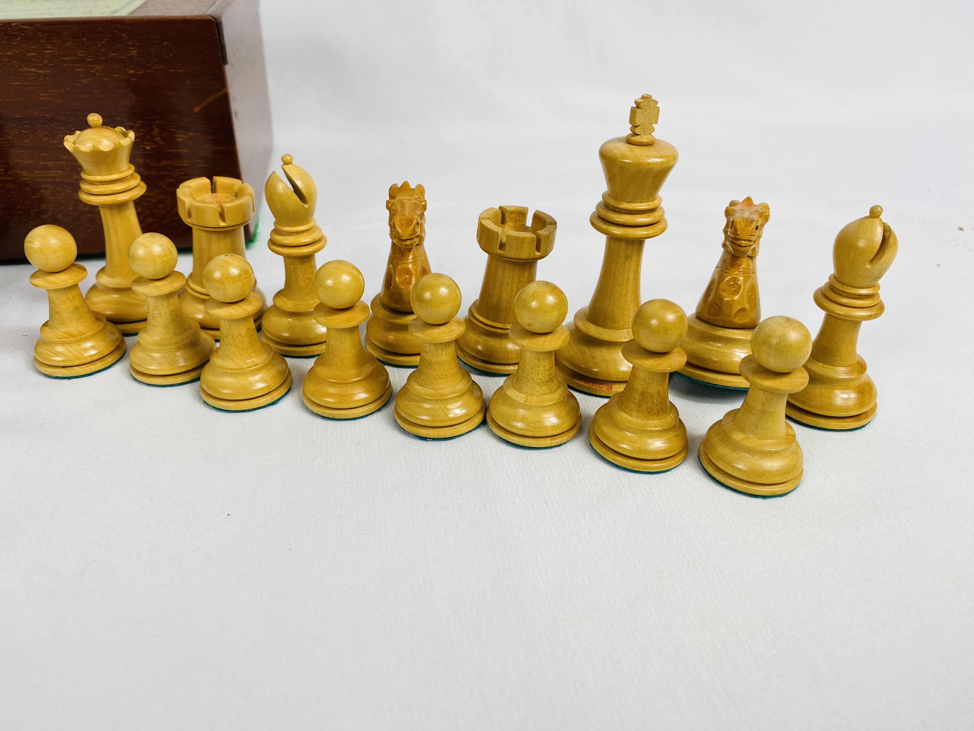 Jacques and Son Staunton style chess set - Image 5 of 5