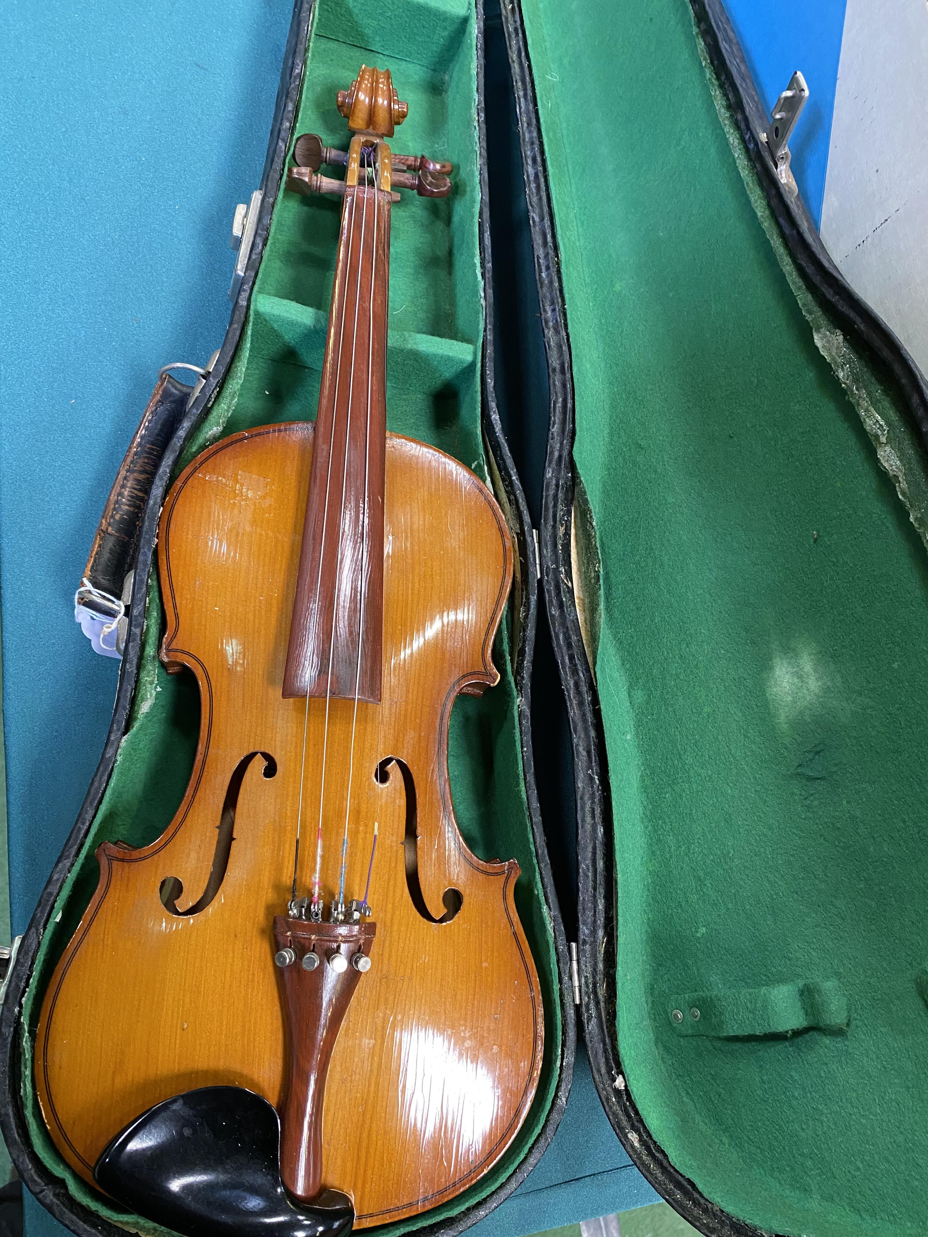 Three violins in hard cases - Image 2 of 3