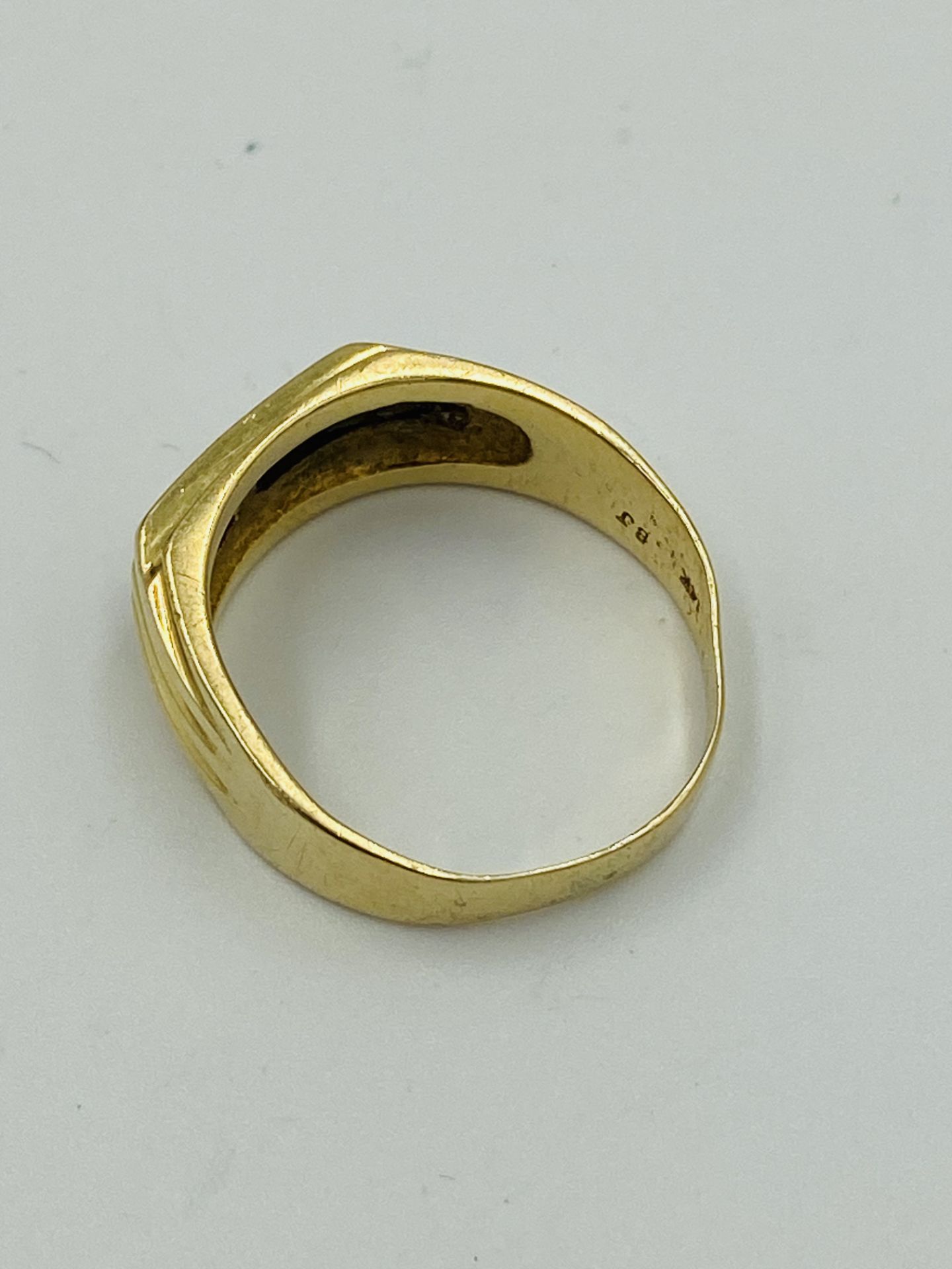 14ct gold ring, set with a diamond - Image 4 of 4