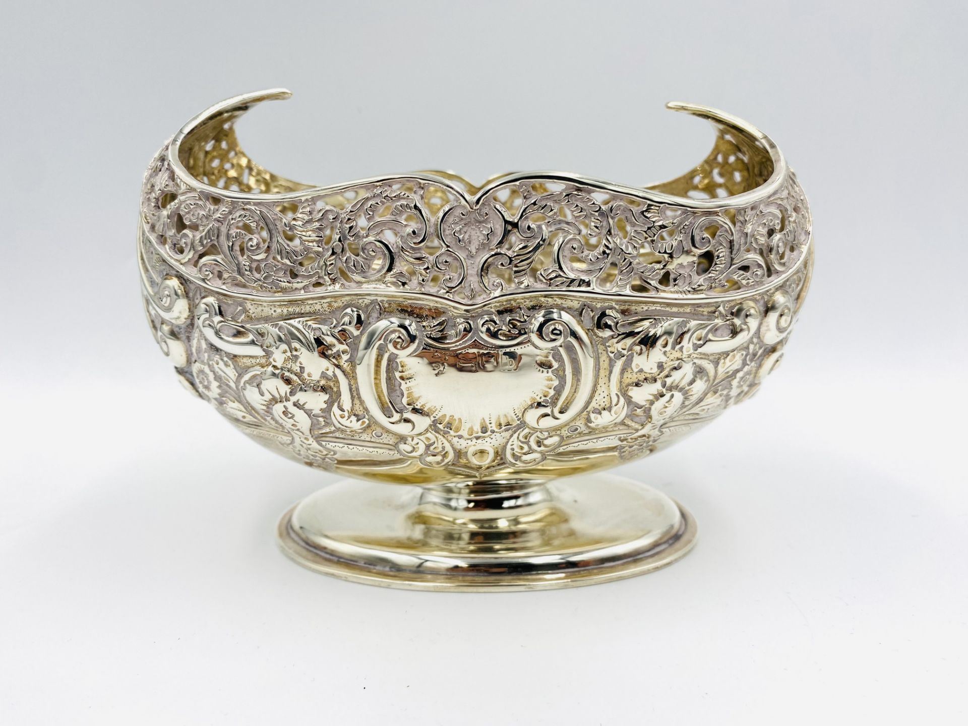 Victorian silver bonbon dish, London 1897