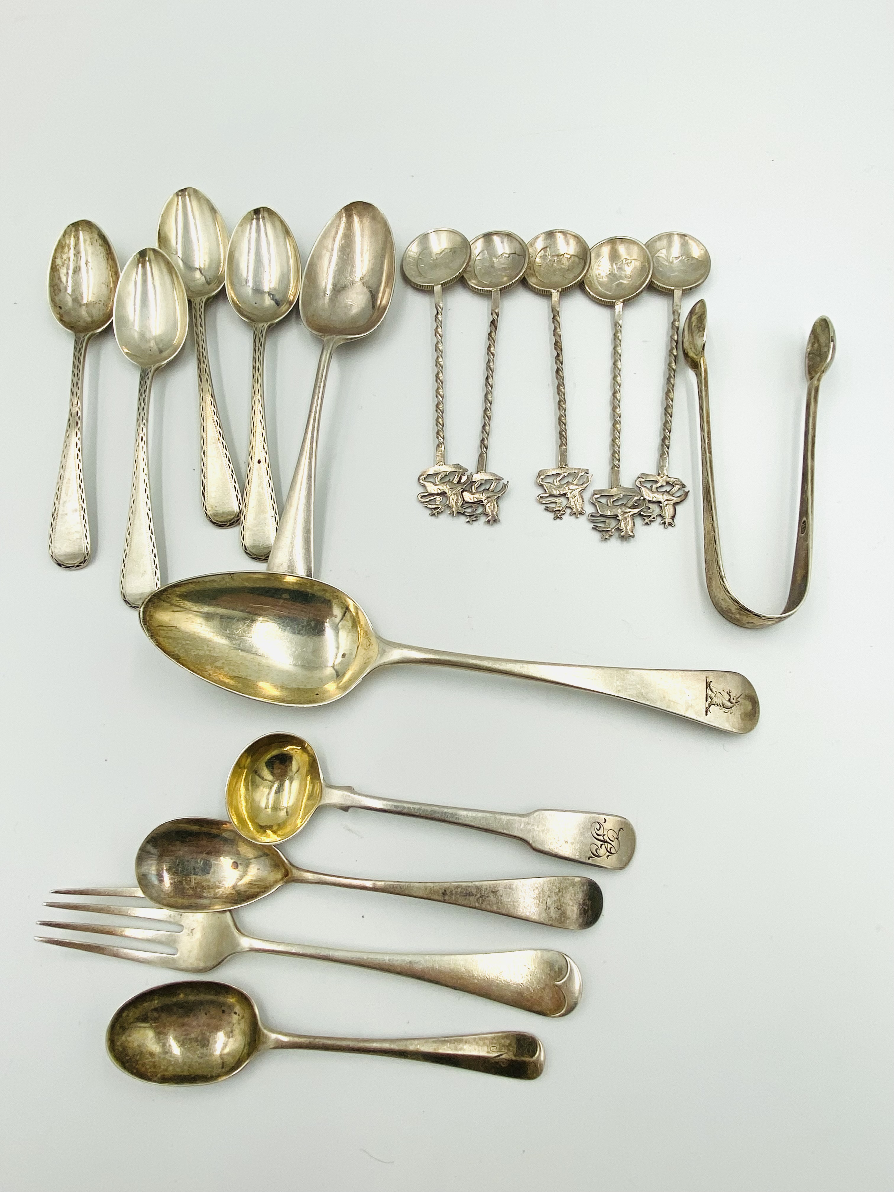 A quantity of silver cutlery - Image 4 of 4