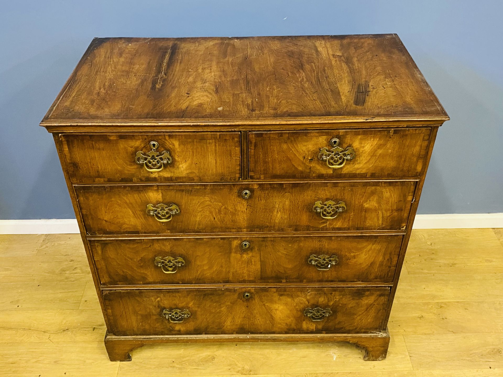 19th century mahogany veneer chest of drawers - Image 2 of 5