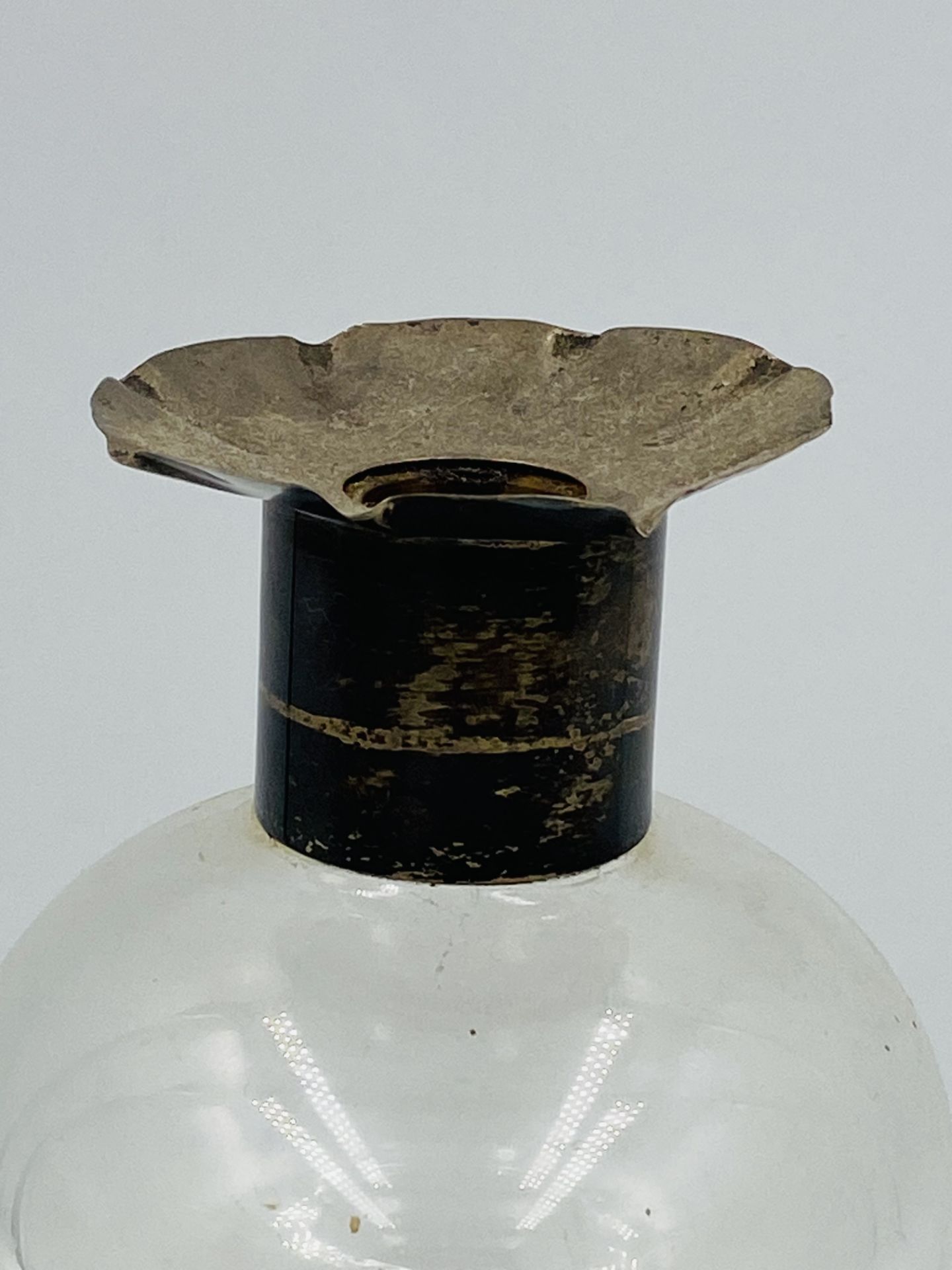 Victorian decanter with silver collar, Chester 1899 - Image 4 of 4