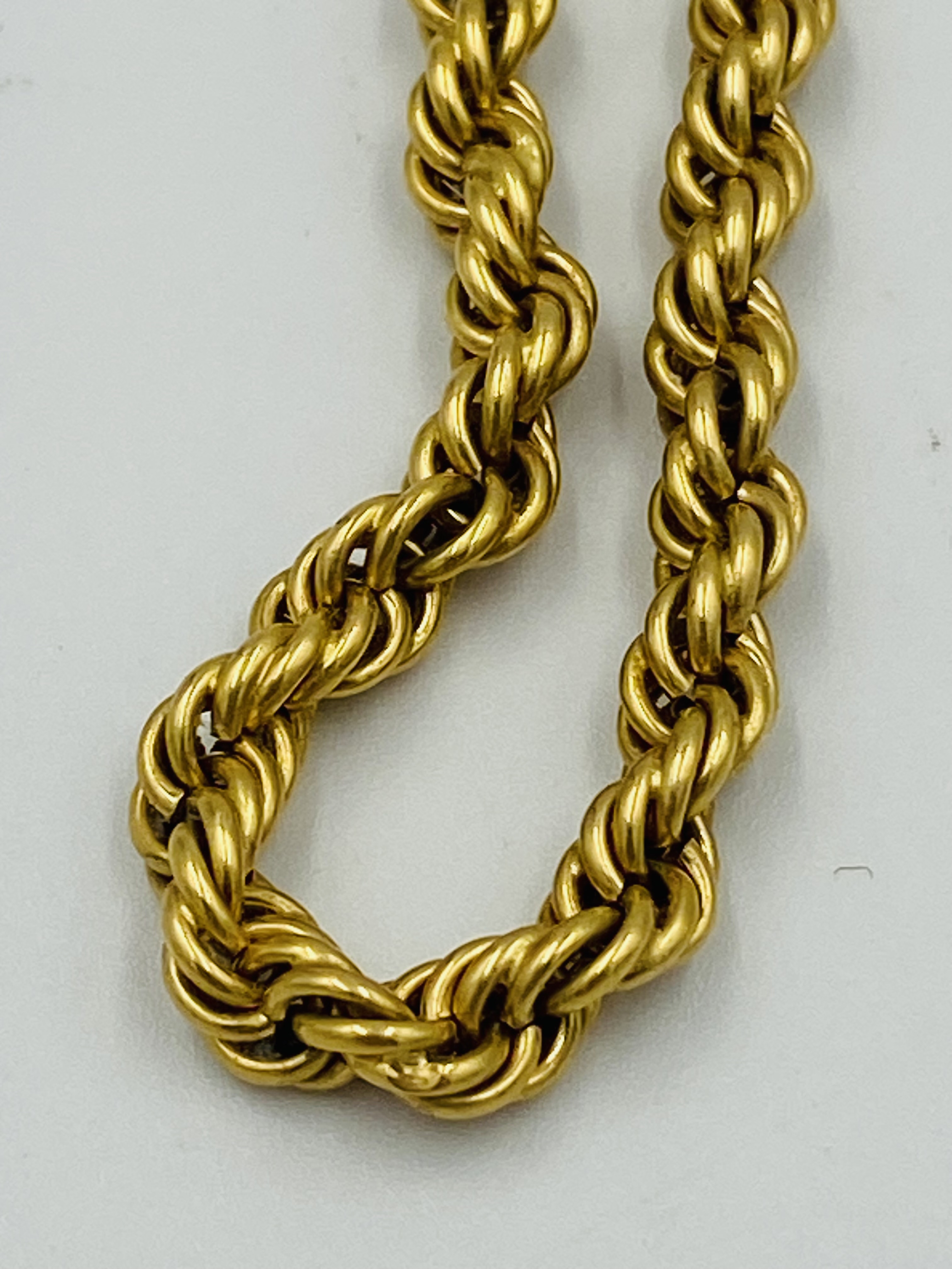 18ct gold rope twist chain - Image 3 of 4