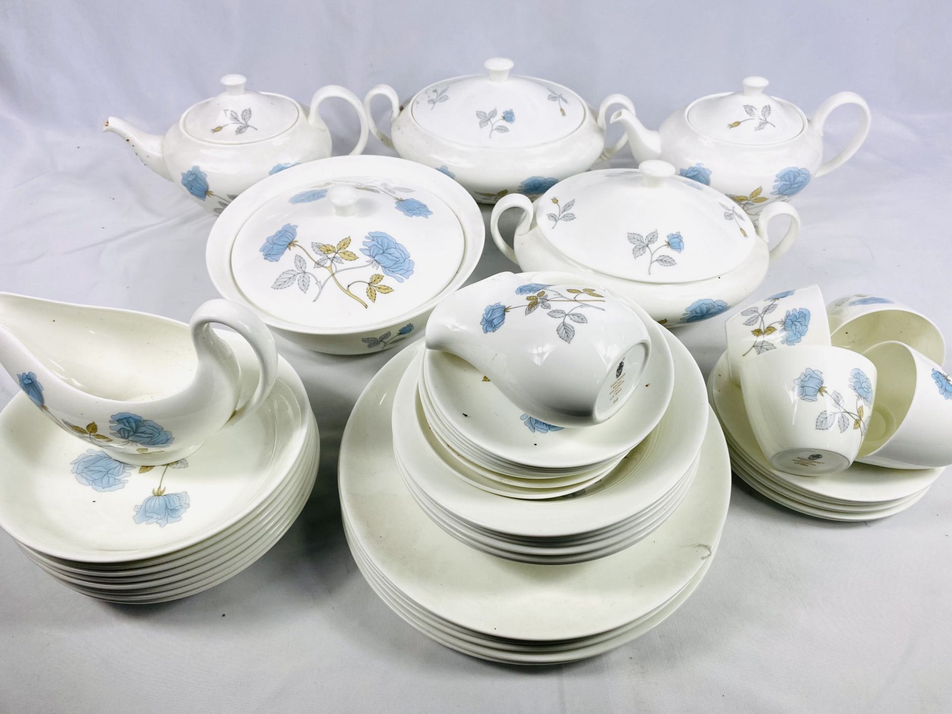 Wedgwood Ice Rose part dinner service - Image 2 of 6