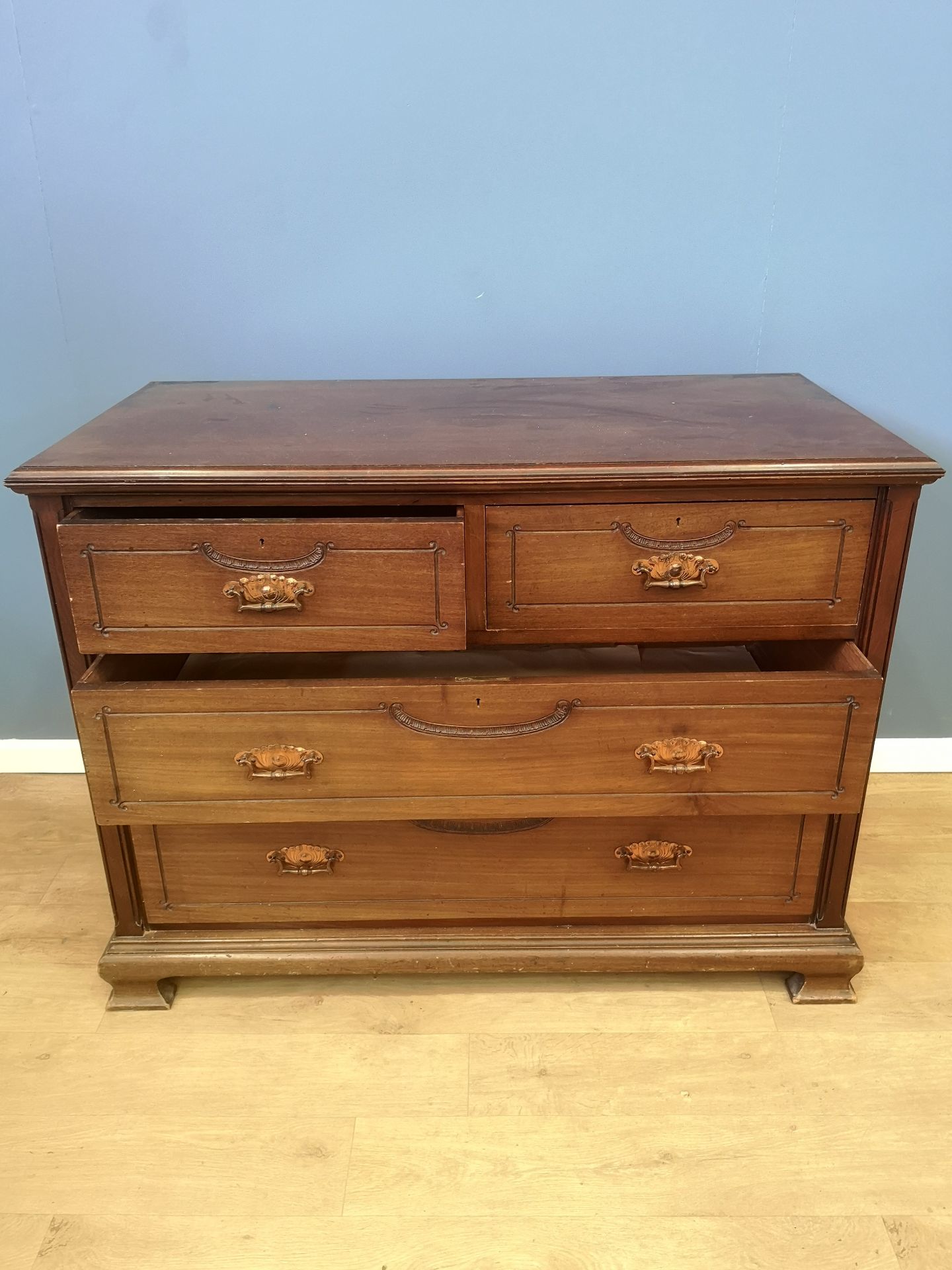 Mahogany chest of drawers - Image 2 of 5