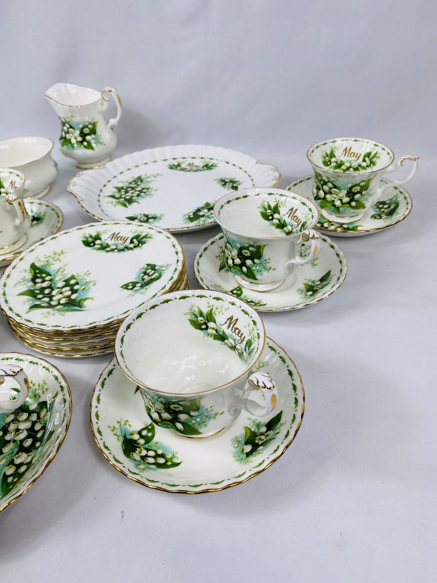 Royal Albert Lily of the Valley tea set - Image 4 of 4