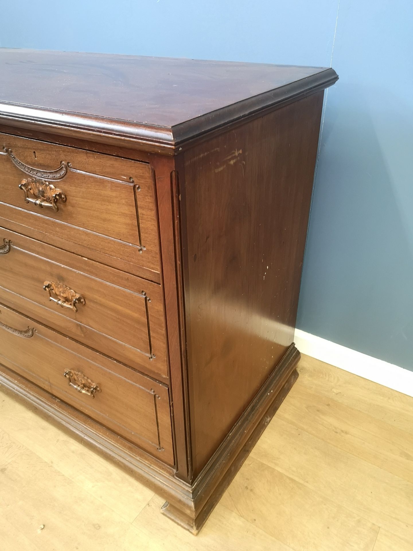 Mahogany chest of drawers - Image 3 of 5