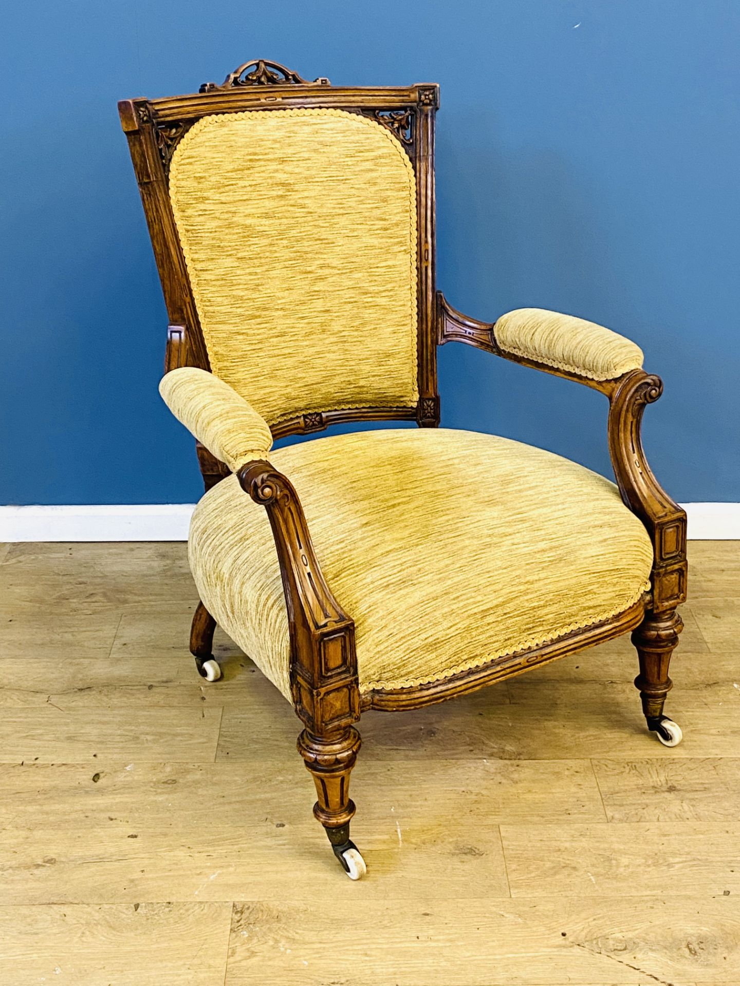 Victorian mahogany upholstered open armchair - Image 3 of 4