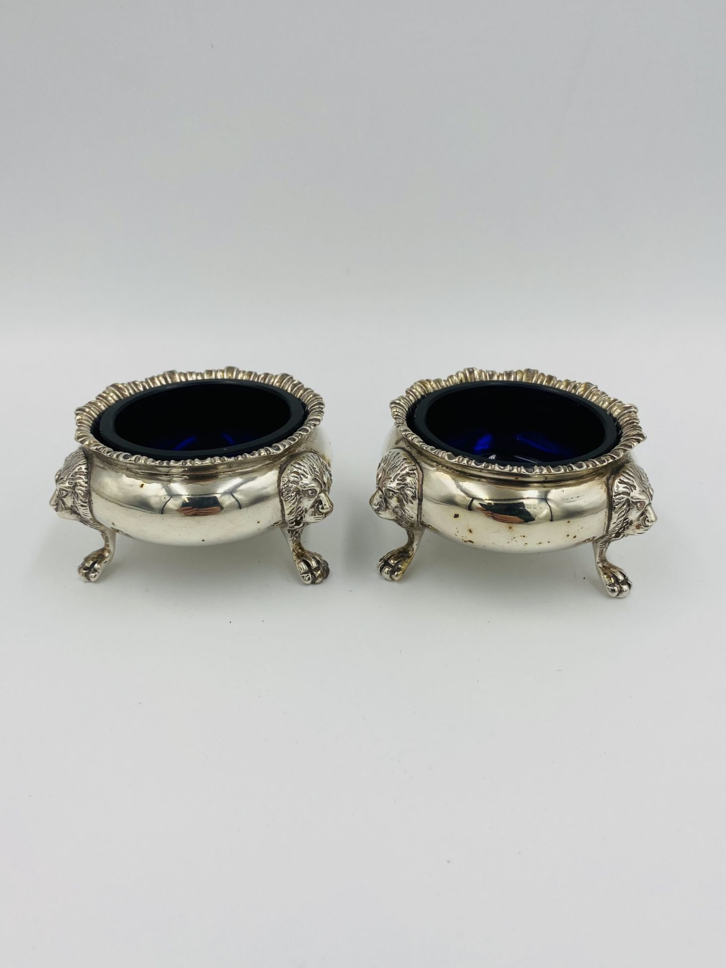 A pair of silver cruet bowls together with a silver filigree bonbon dish - Image 2 of 7