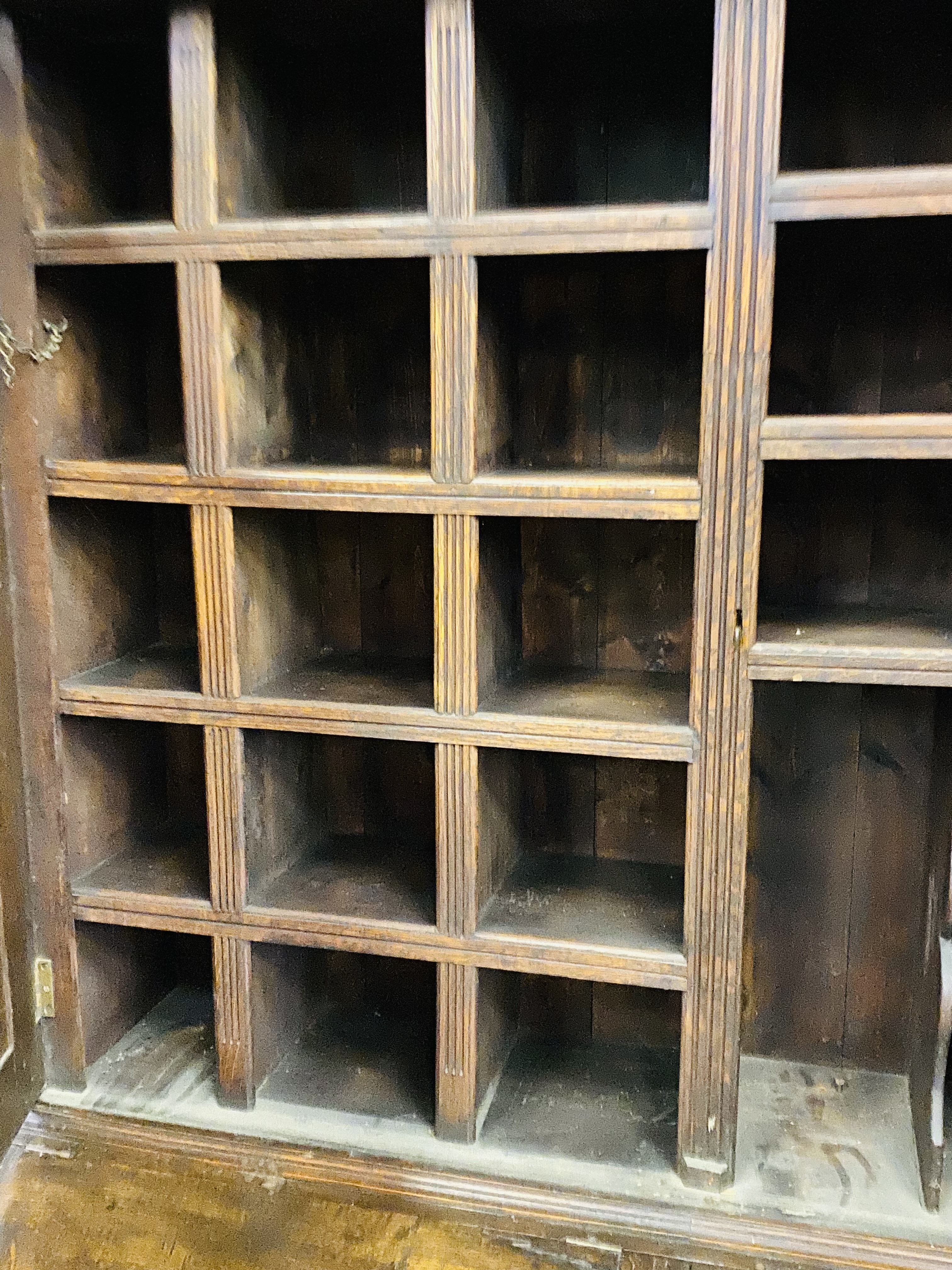 18th century continental oak clerks desk - Image 5 of 8