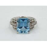 18ct white gold, aquamarine and diamond ring