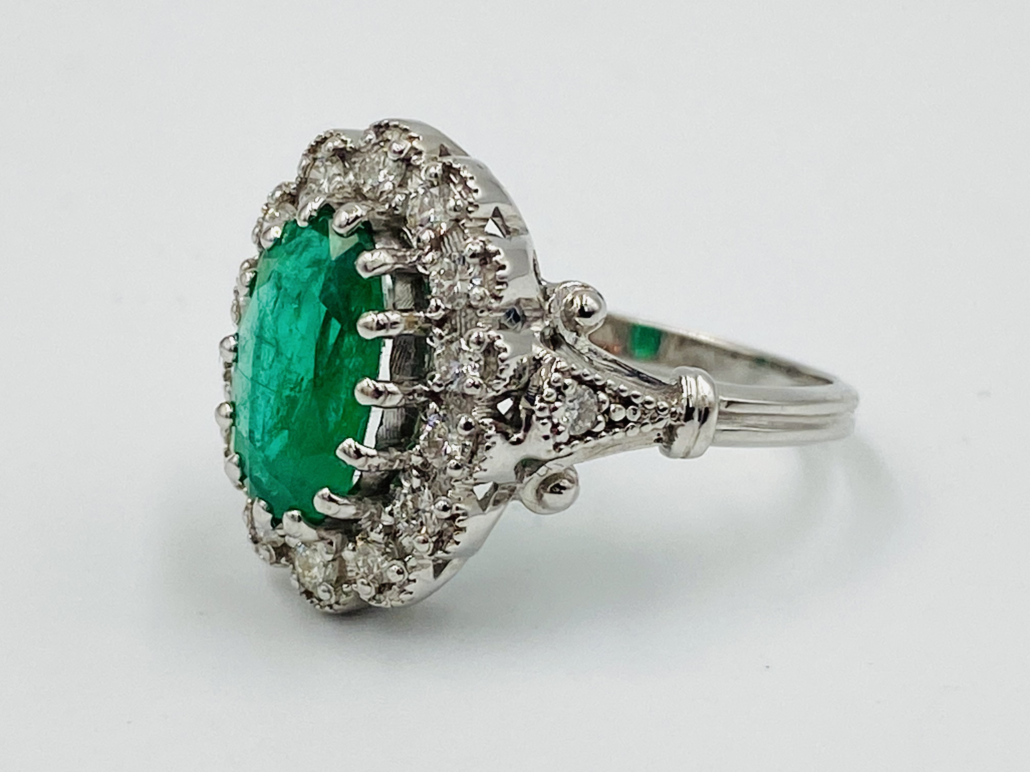 White gold, emerald and diamond ring - Image 2 of 5